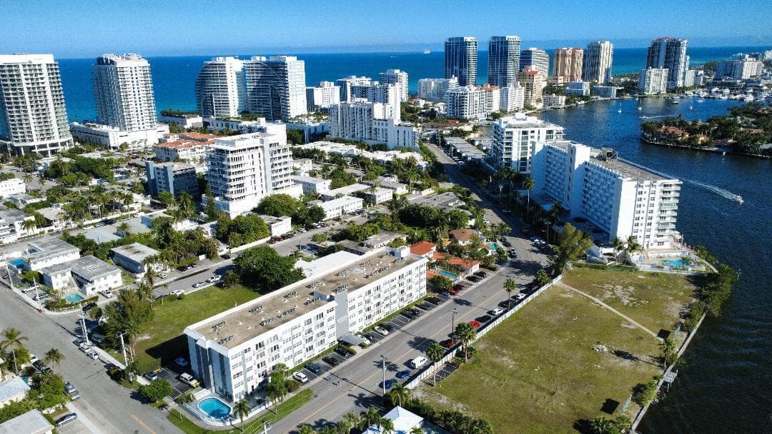 550 Bayshore Drive # 104, Fort Lauderdale FL 33304 photo 5