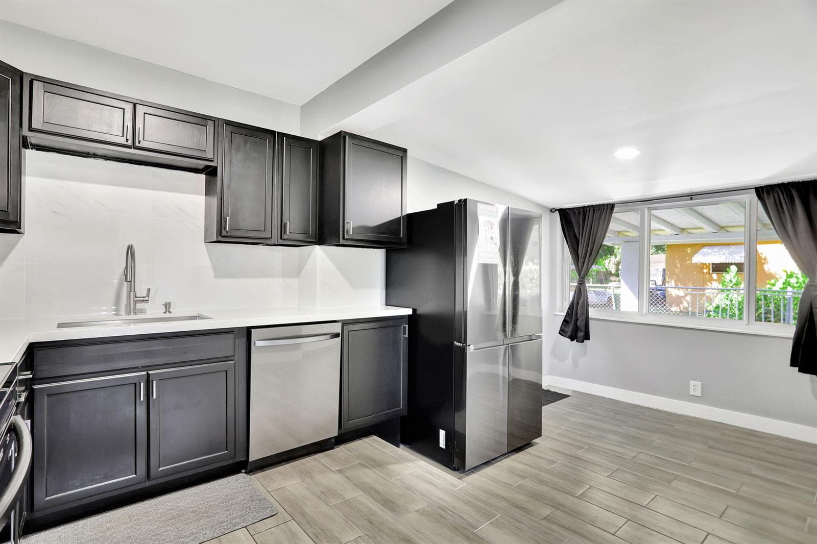3440 NW 8th Court, Fort Lauderdale FL 33311 photo 3