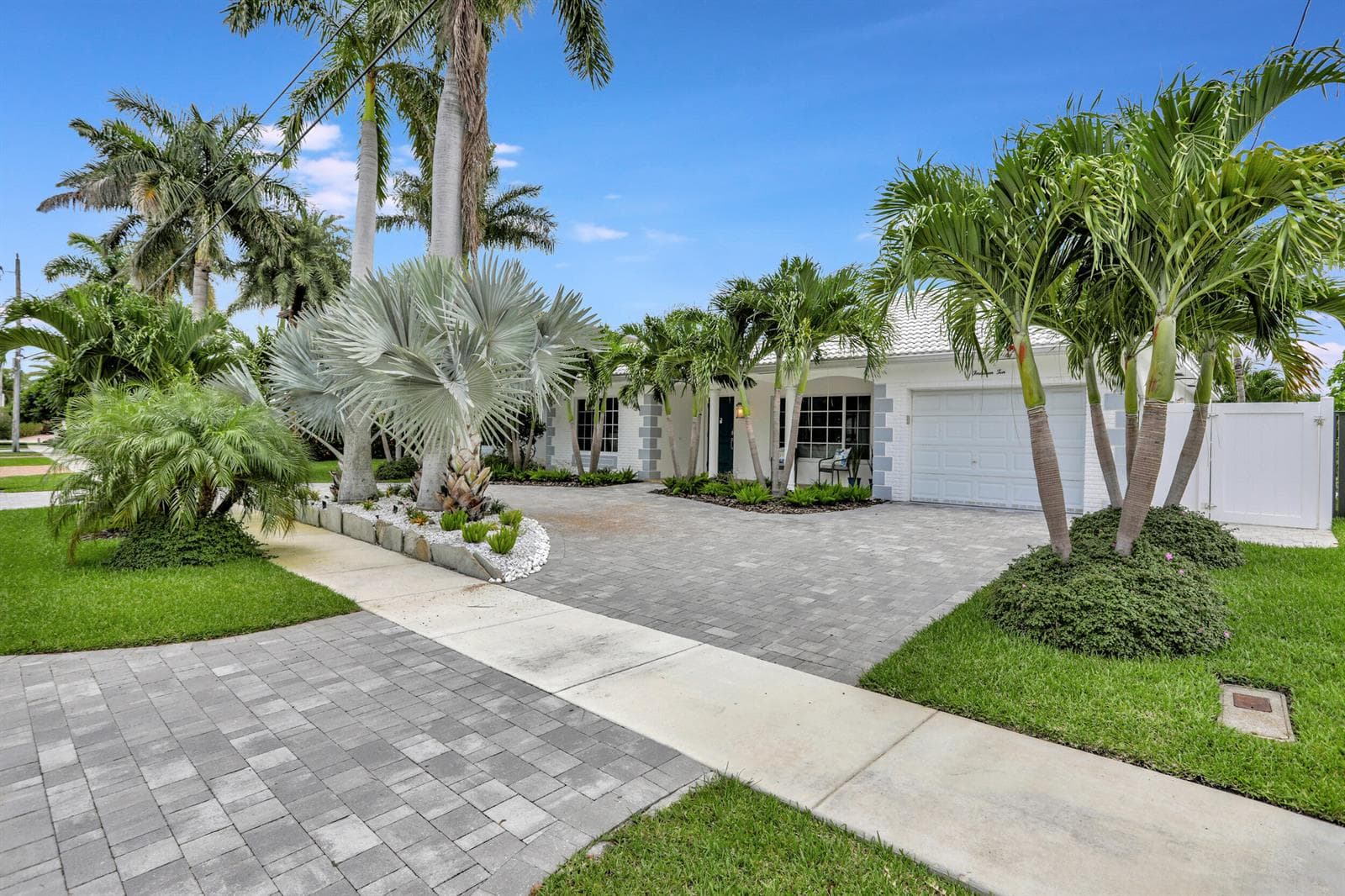 1410 SE 12th Street, Deerfield Beach FL 33441 photo 5