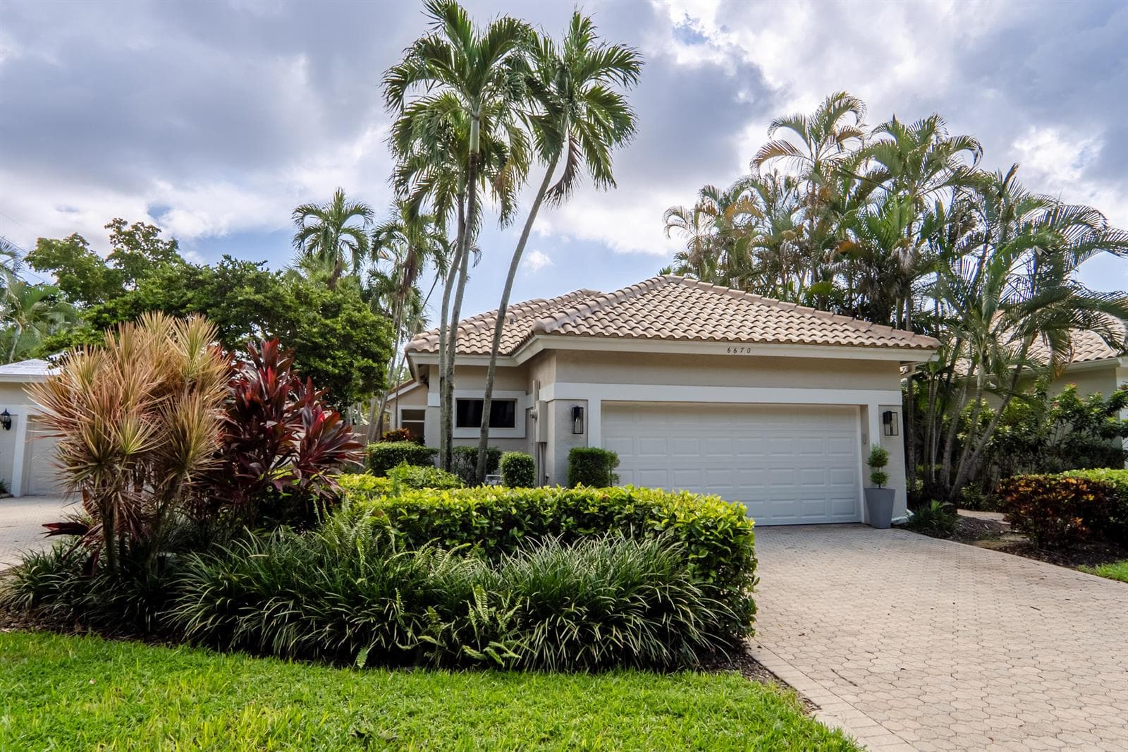 6670 NW 27th Avenue, Boca Raton FL 33496 photo 2