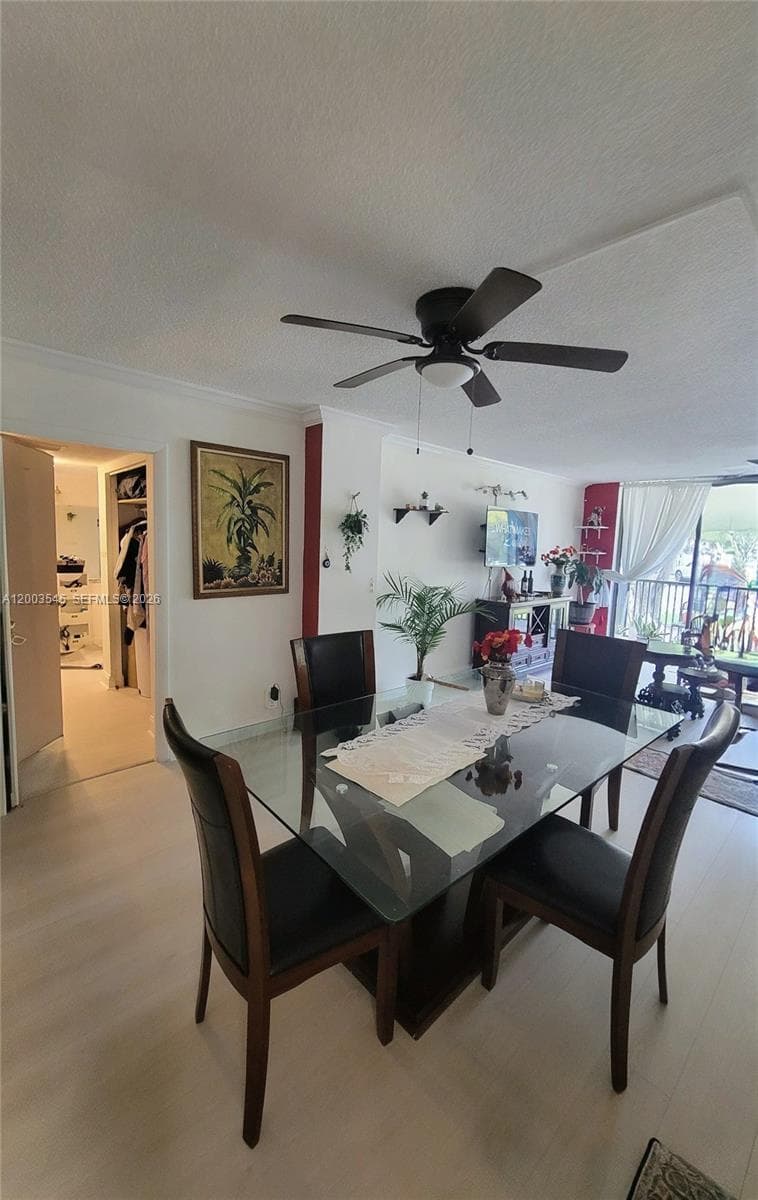 3101 N Country Club Dr # 101, Aventura FL 33180 photo 3