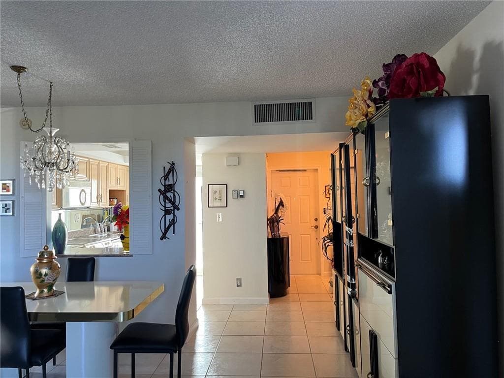 333 NE 21 Avenue # 304, Deerfield Beach FL 33441 photo 2