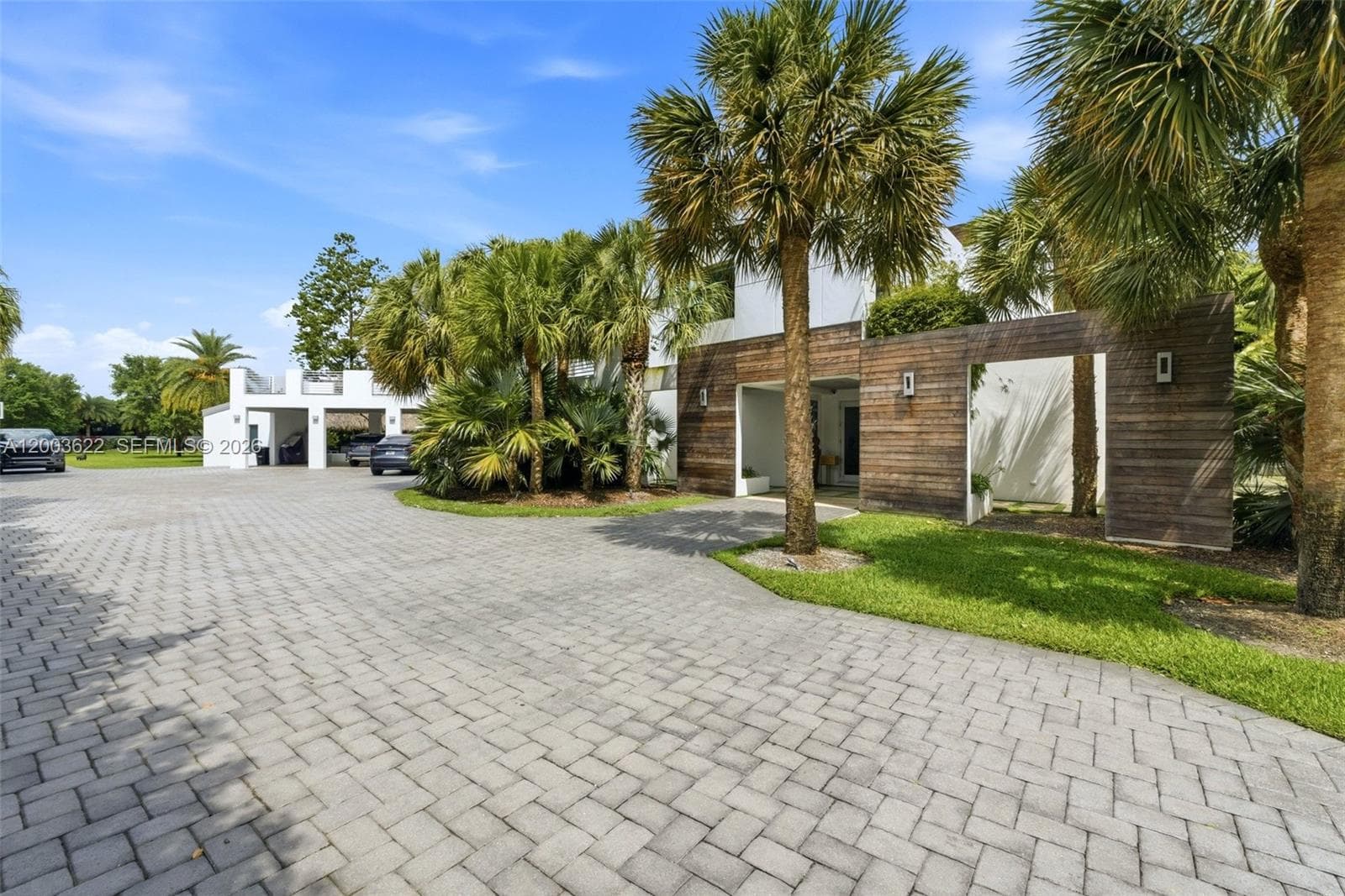 25200 SW 189 ave, Homestead FL 33031 photo 3
