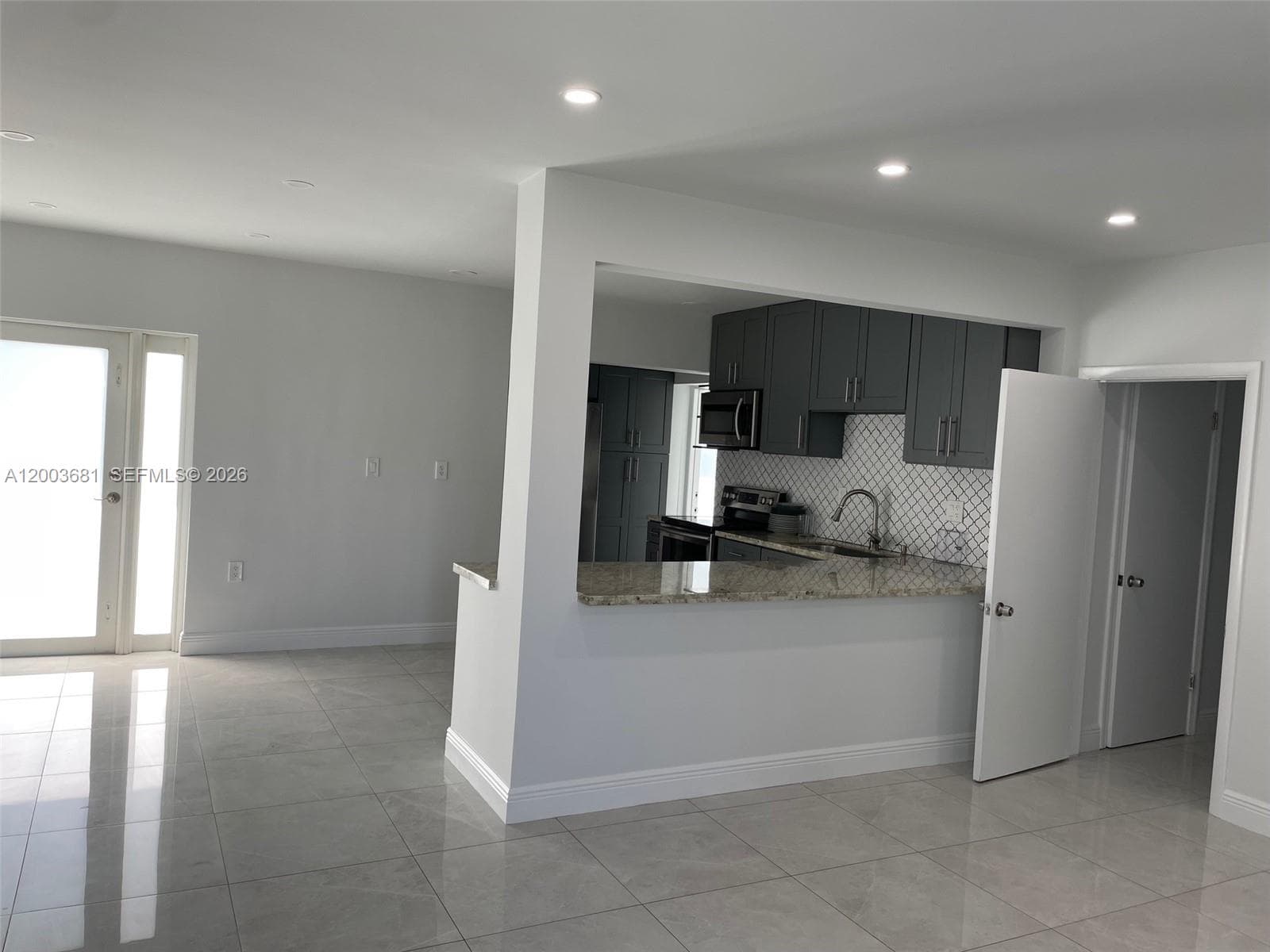 8640 SW 125th Ter, Miami, FL 33156 photo 3