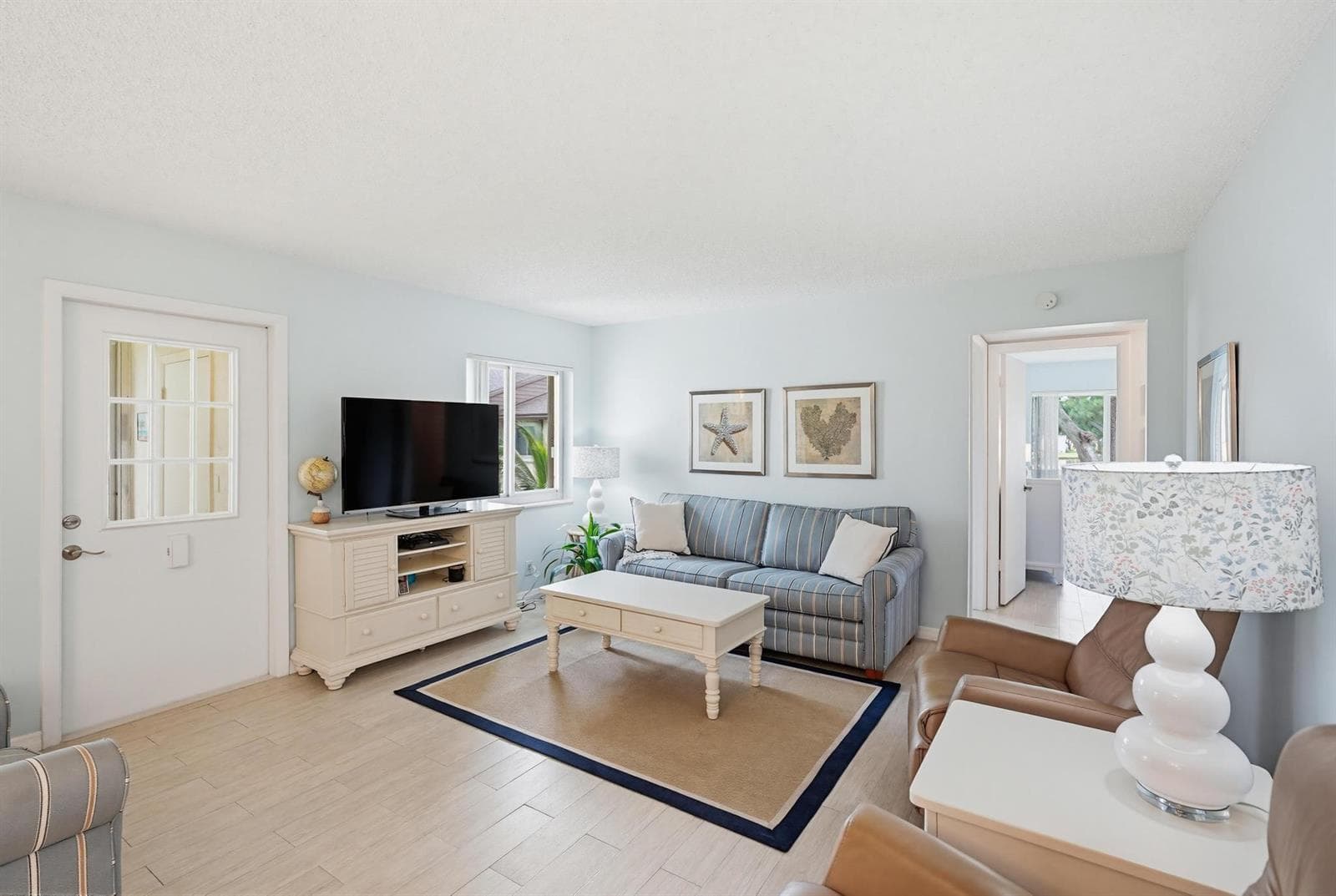 119 Lake Pine Circle # 2, FL 33463 photo 4