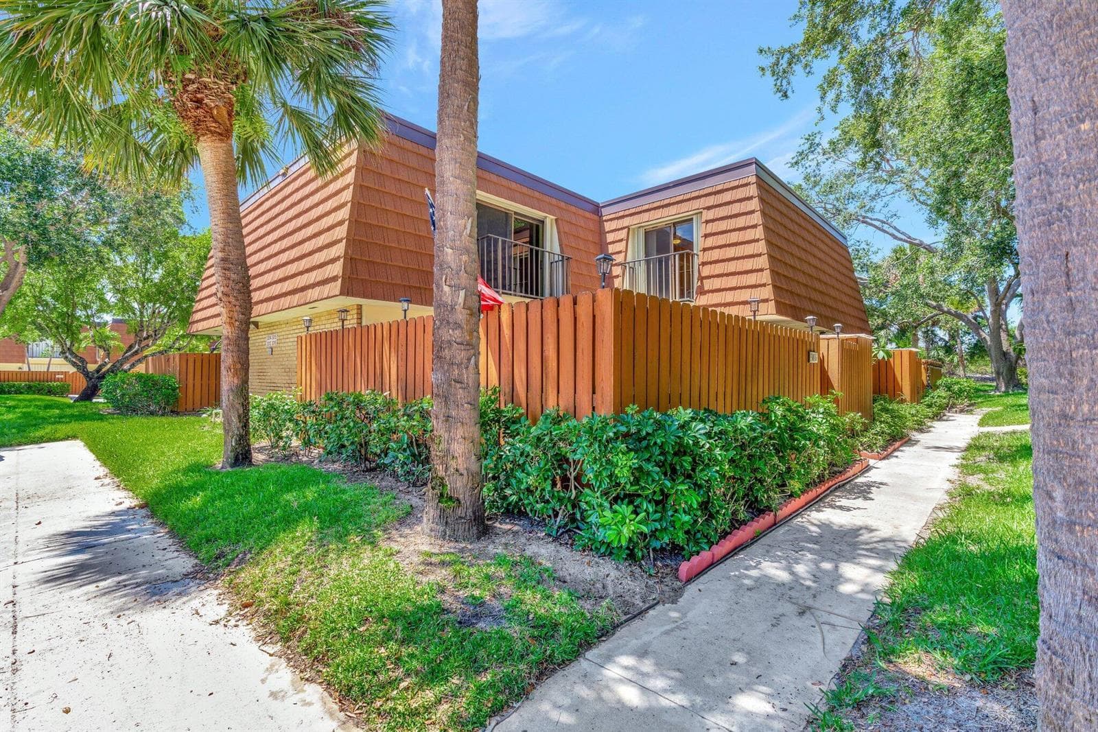 3016 30th Court, Jupiter FL 33477