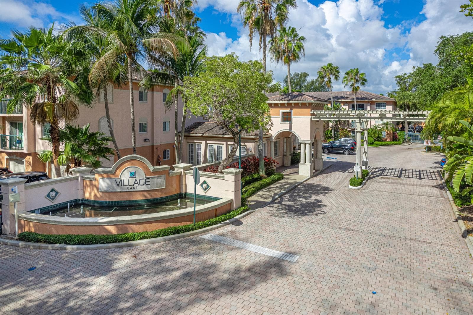 2009 SE 10th Avenue # 309, Fort Lauderdale FL 33316