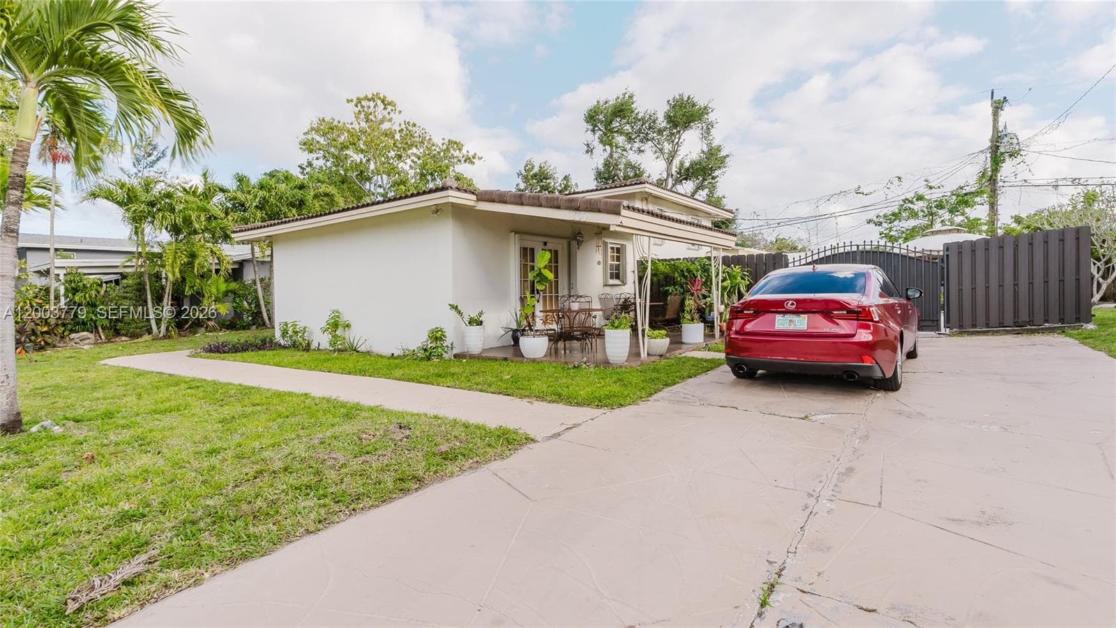1300 NE 204th St, Miami FL 33179 photo 2