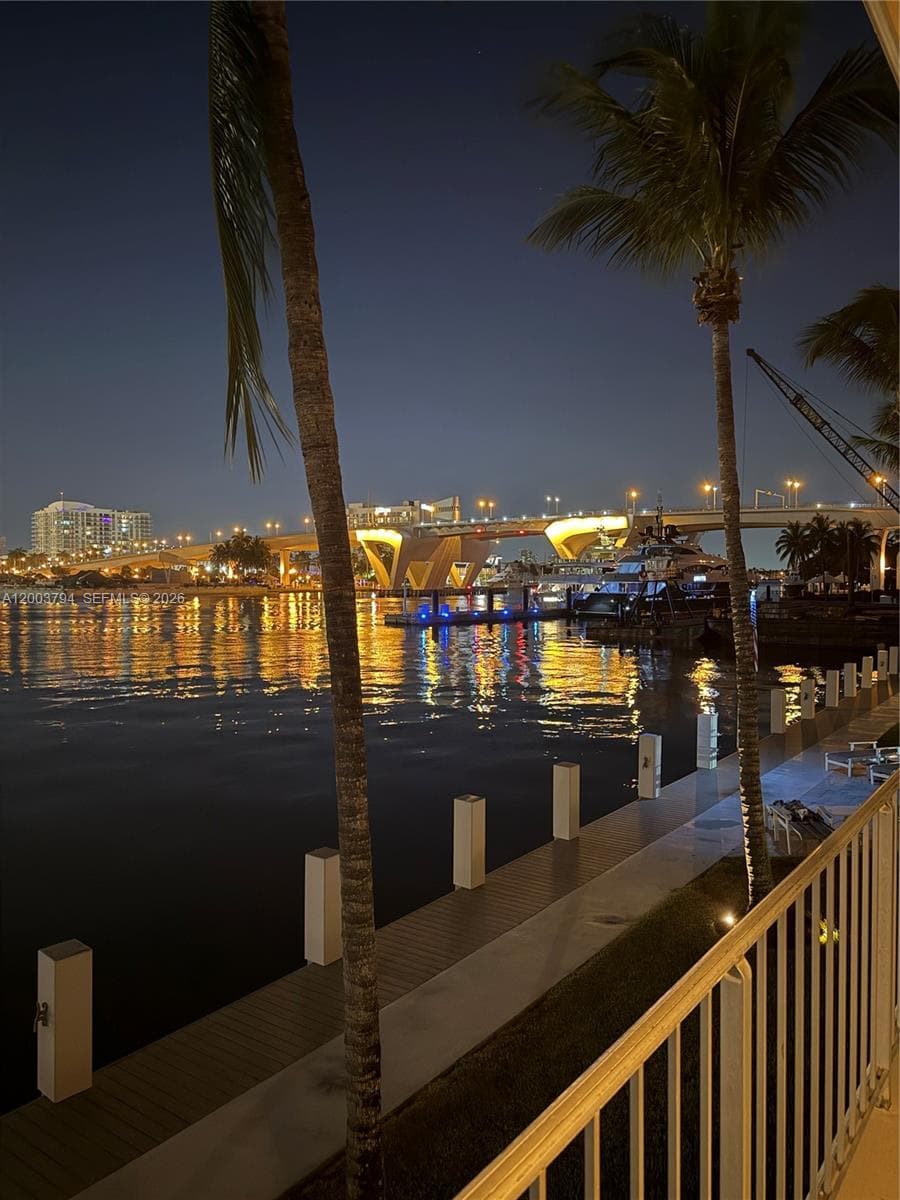 1775 Harbourview Dr # 11, Fort Lauderdale FL 33316 photo 5