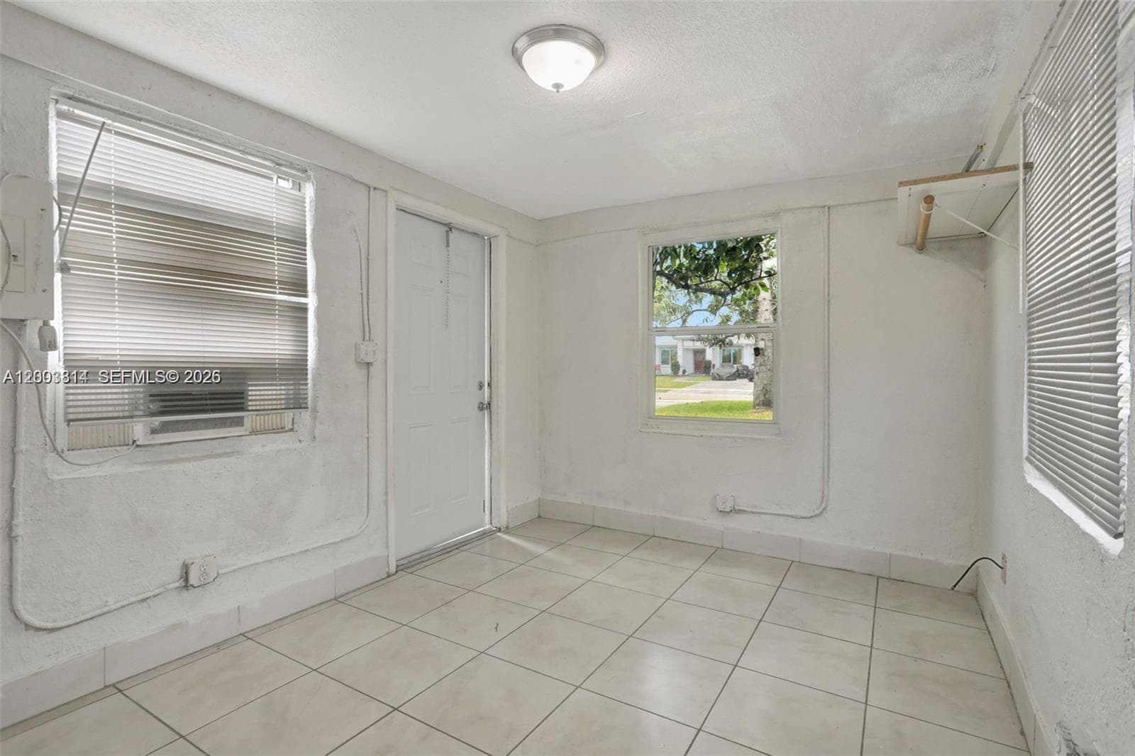 2701 NW 18th Ter # B, Oakland Park FL 33311 photo 4