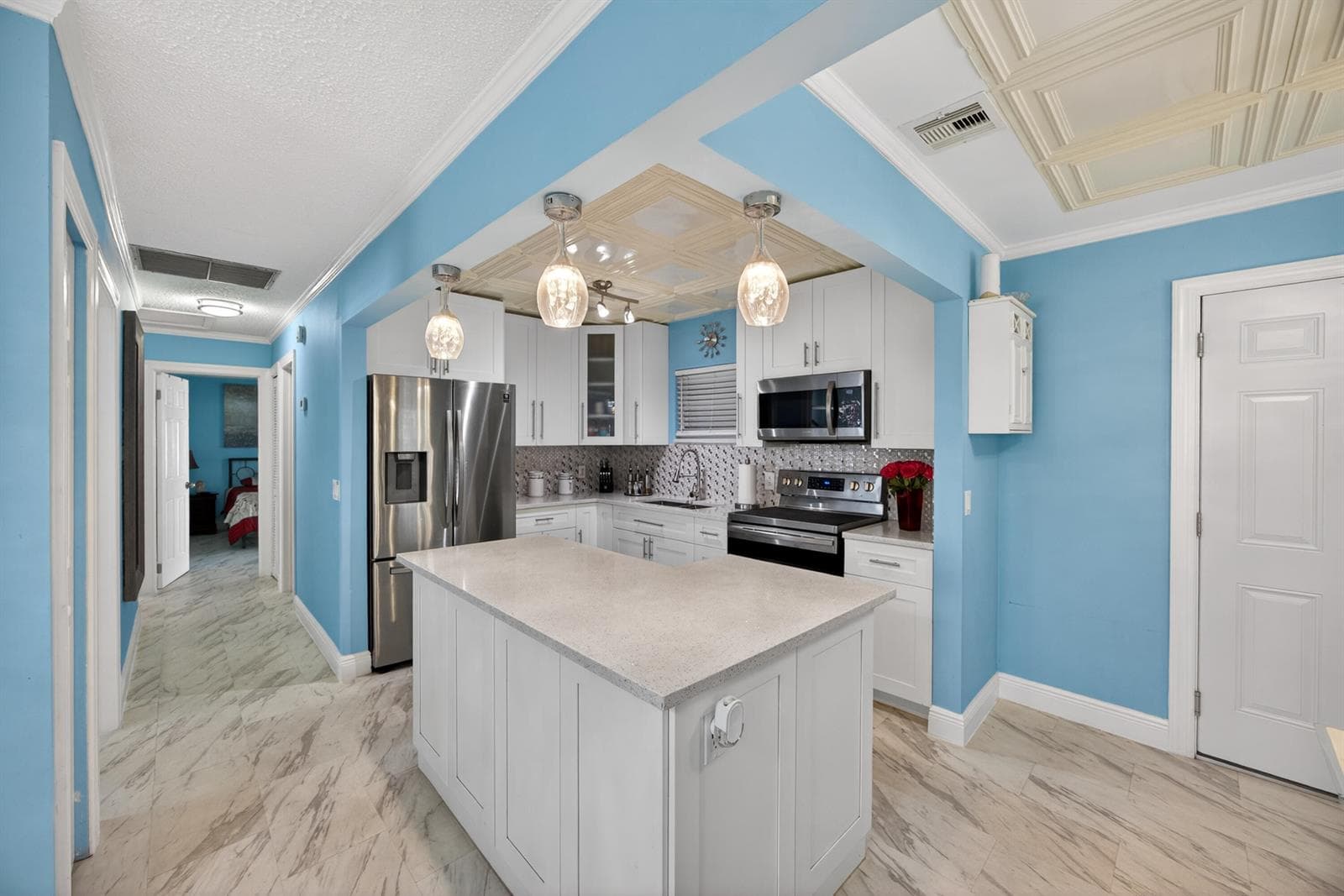 1020 Avon Road, West Palm Beach FL 33401 photo 3
