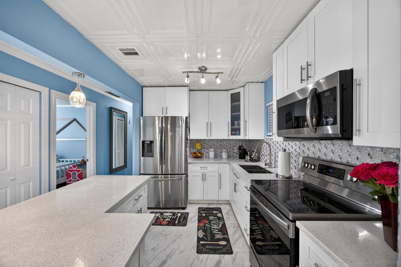 1020 Avon Road, West Palm Beach FL 33401 photo 5