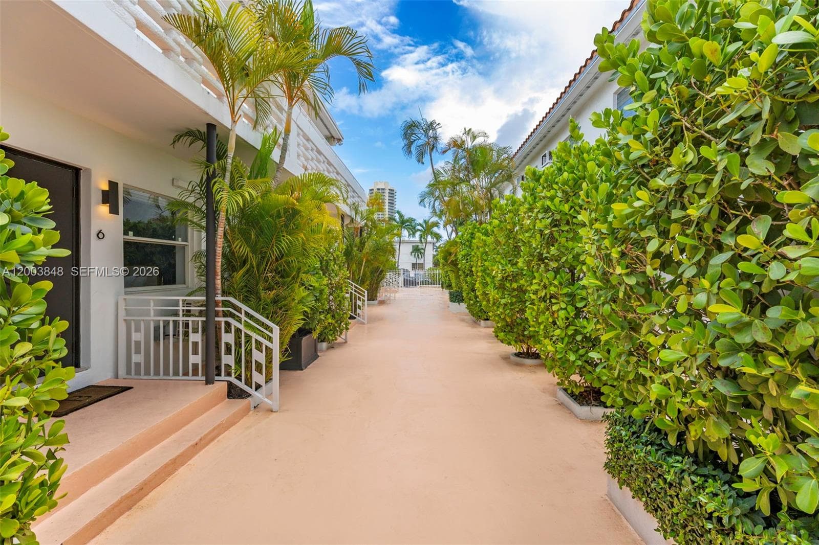 7320 Byron Ave, Miami Beach FL 33141 photo 4