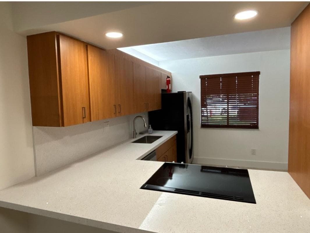 235 Lakeview Drive # 104, Weston FL 33326 photo 3