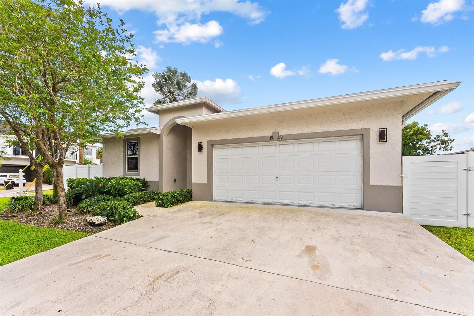 1500 SW 20th Street, Fort Lauderdale FL 33315 photo 2