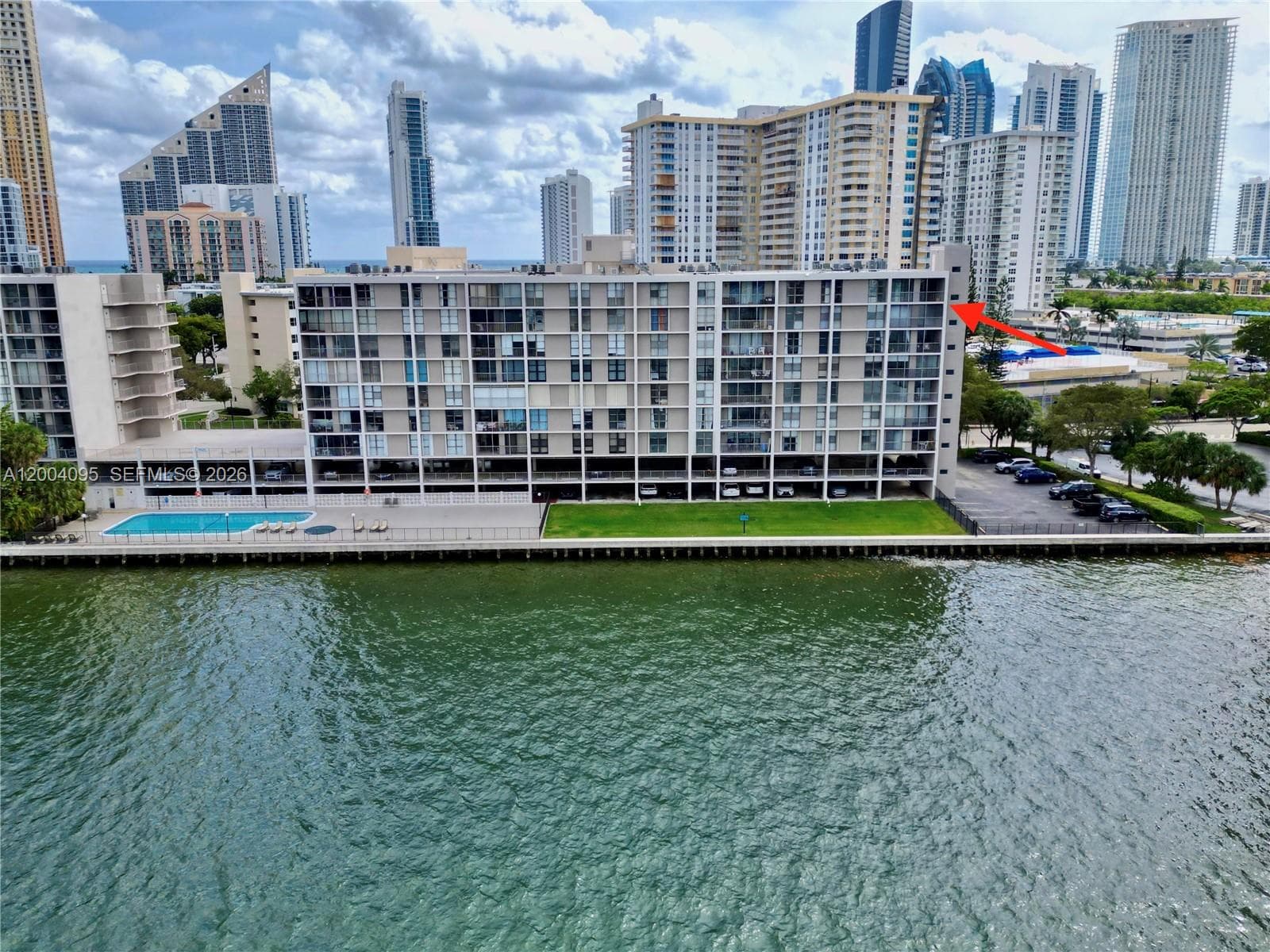 17500 N Bay Rd # S907, Sunny Isles Beach FL 33160 photo 2