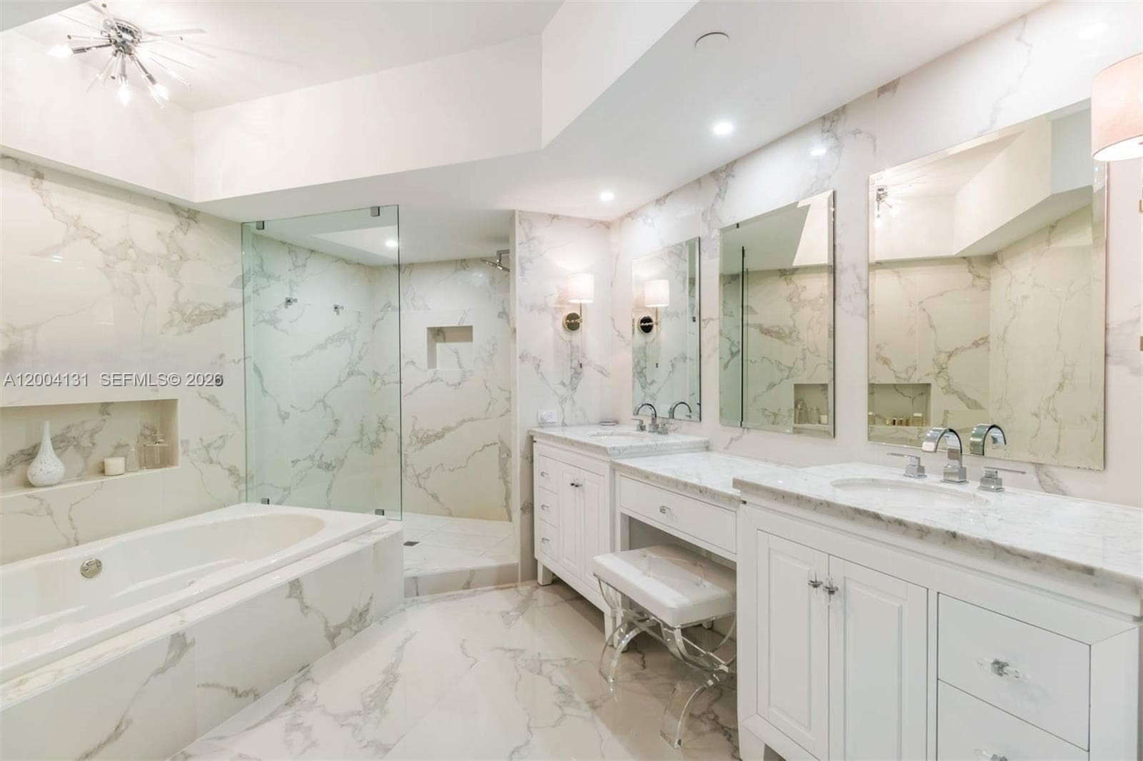 20191 E Country Club Dr, Aventura FL 33180 photo 5