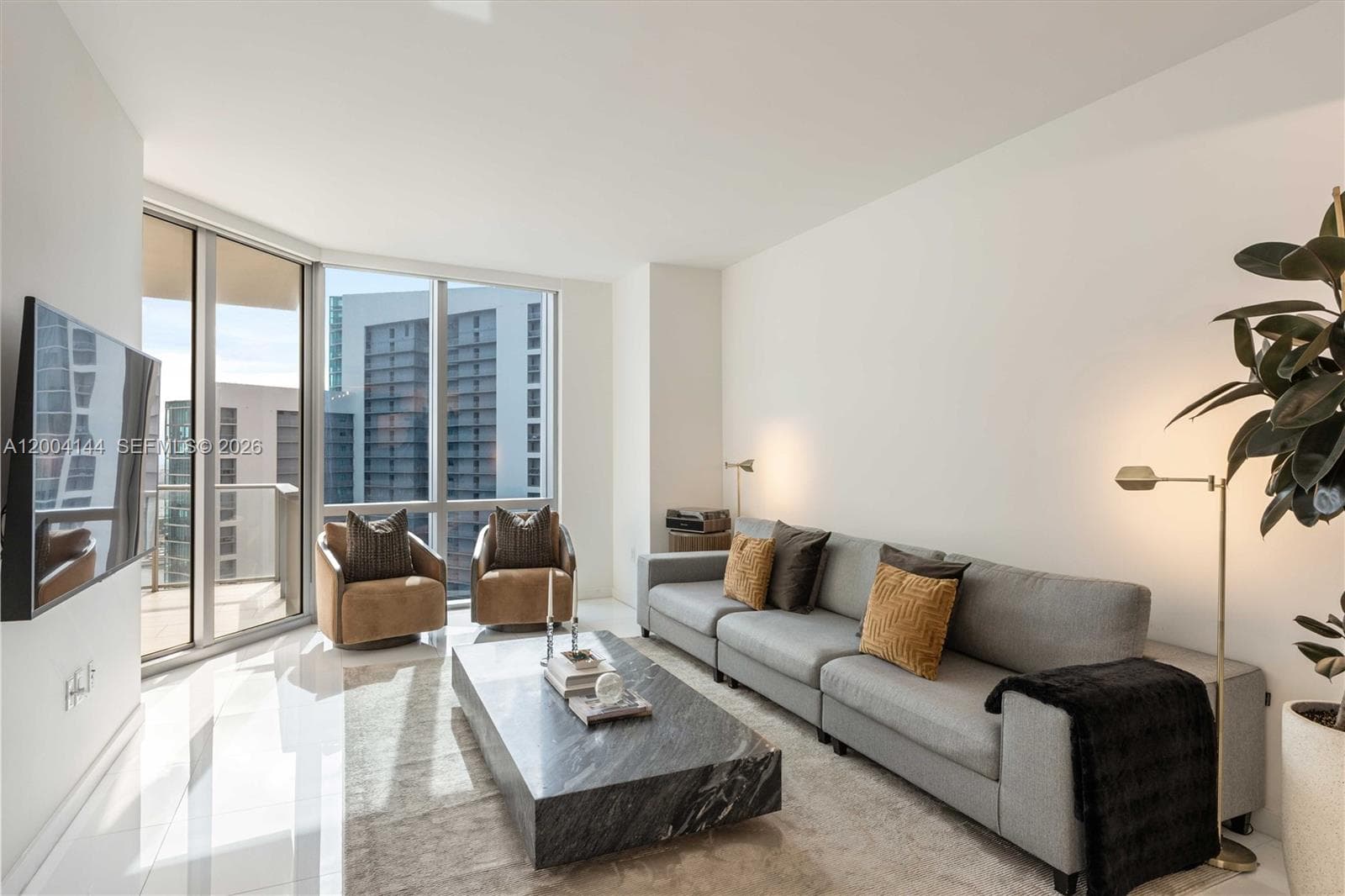 851 NE 1st Ave # 4405, Miami FL 33132