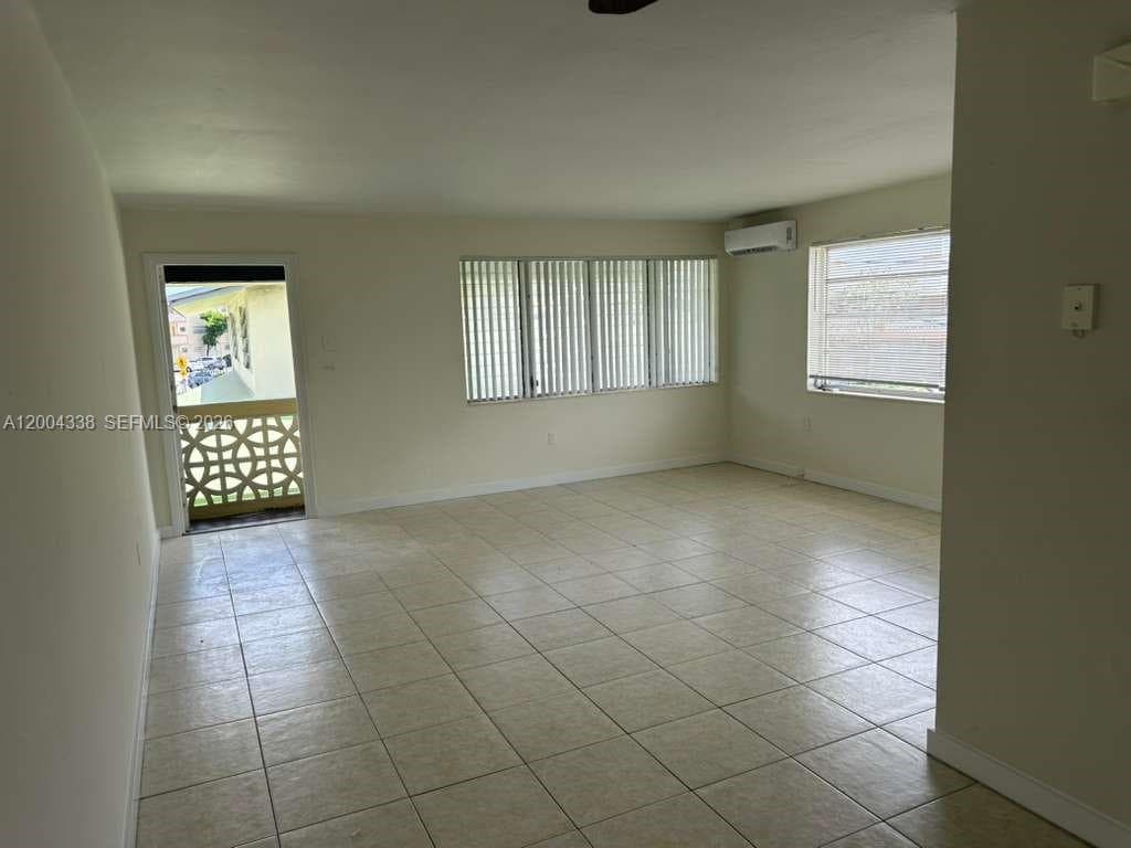 11925 NE 19th Dr # 8, North Miami FL 33181 photo 2