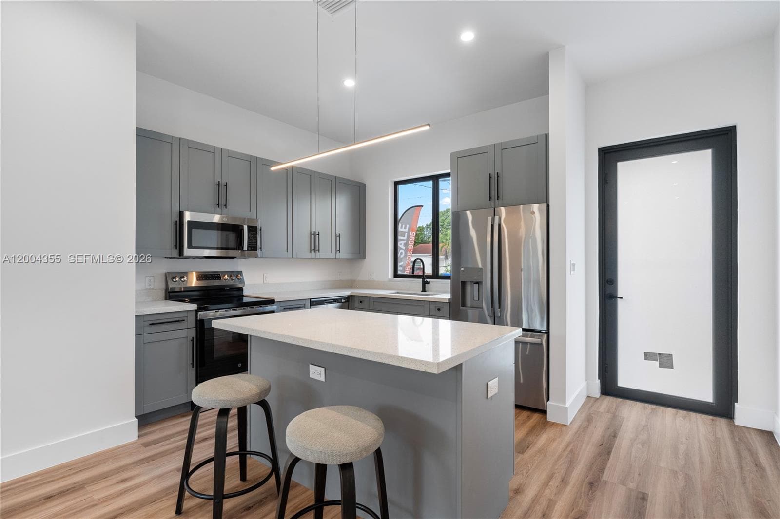 4518 NW 4 ST, Miami FL 33126 photo 2