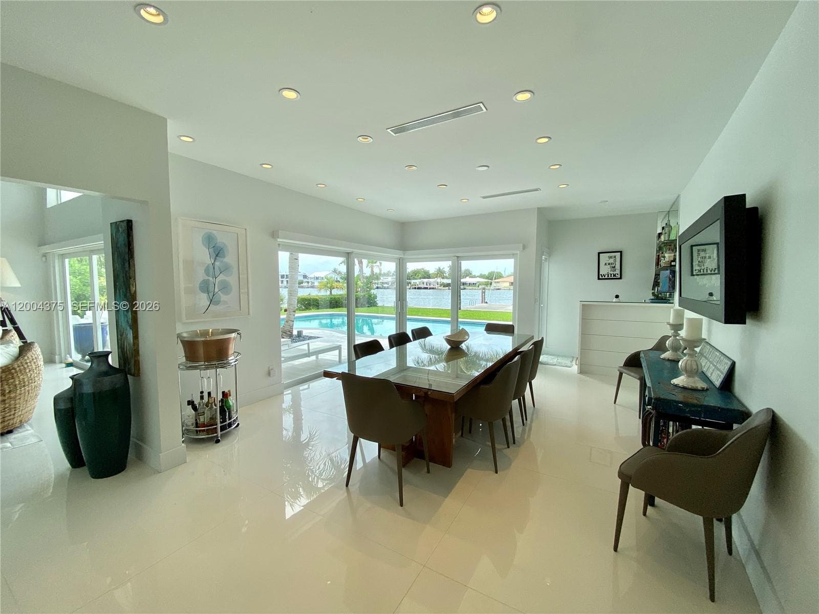 265 N Shore Dr, Miami Beach FL 33141 photo 2