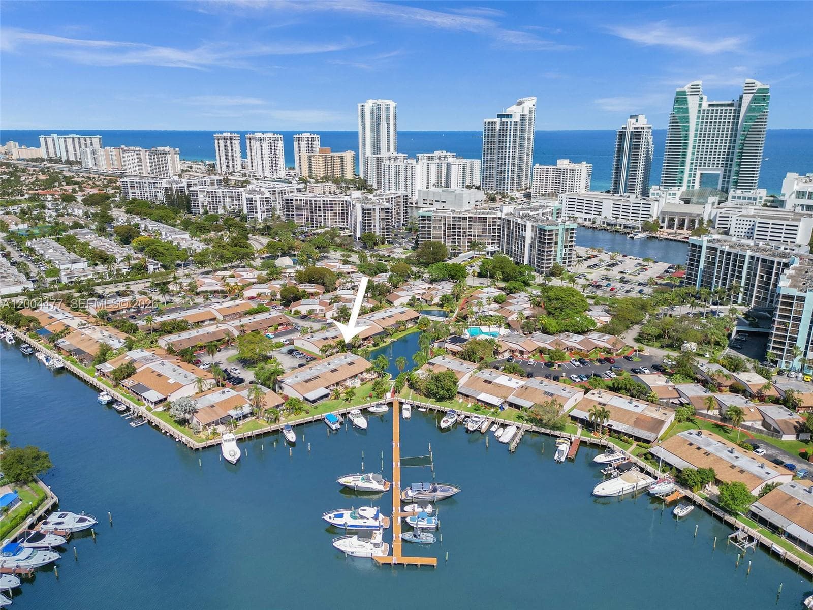 2667 S Parkview Dr, Hallandale Beach FL 33009