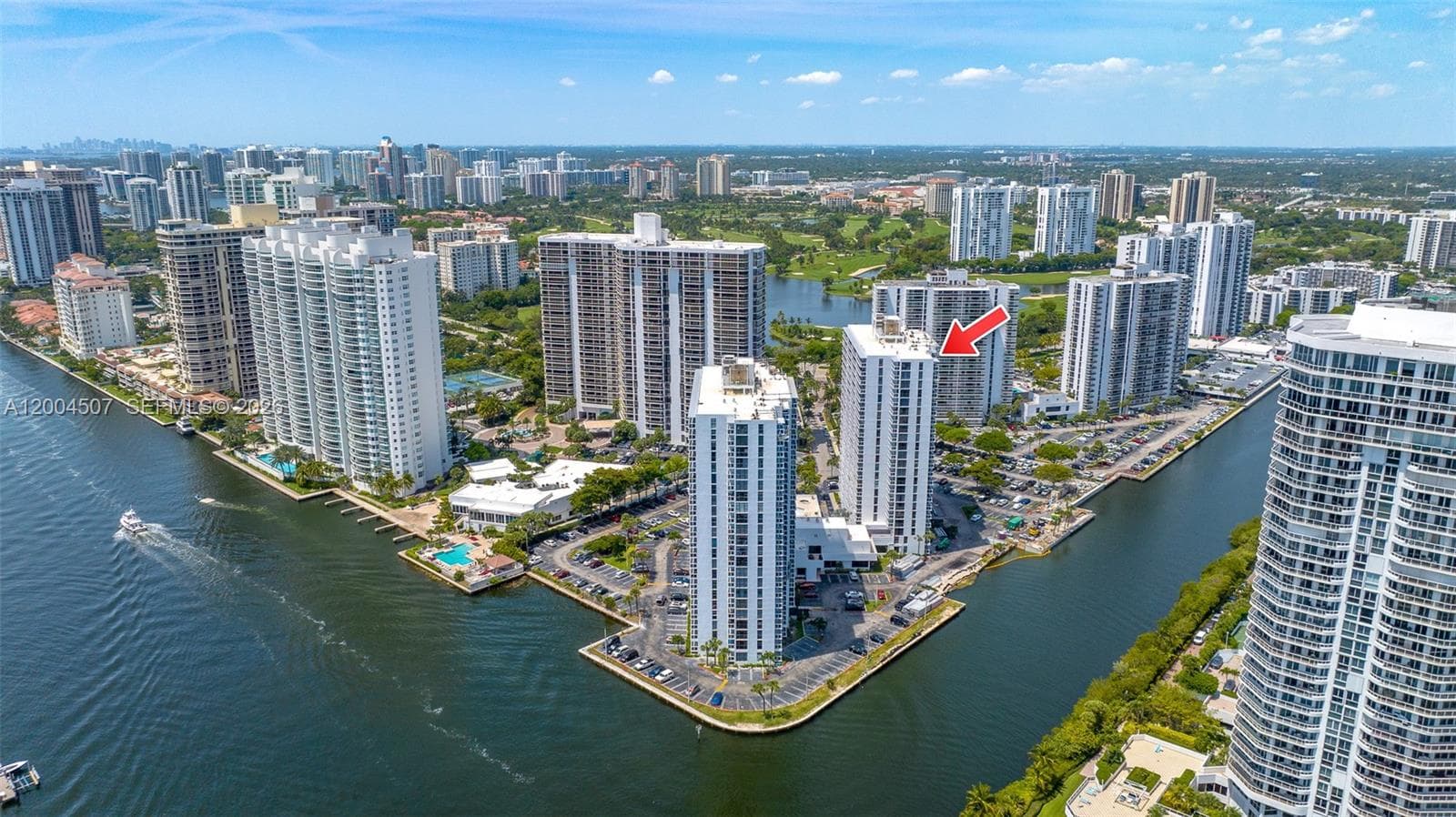 20505 E Country Club Dr # 38, Aventura FL 33180 photo 3