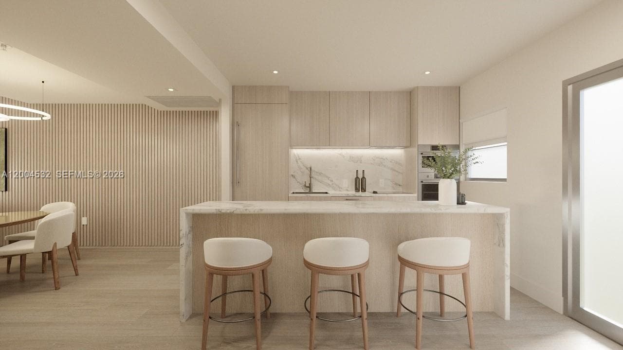 250 Collins Ave # 109, Miami Beach FL 33139 photo 2