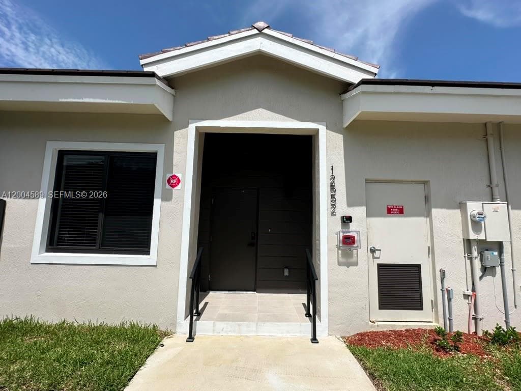 12552 SW 194th St # 0, Miami FL 33177 photo 2