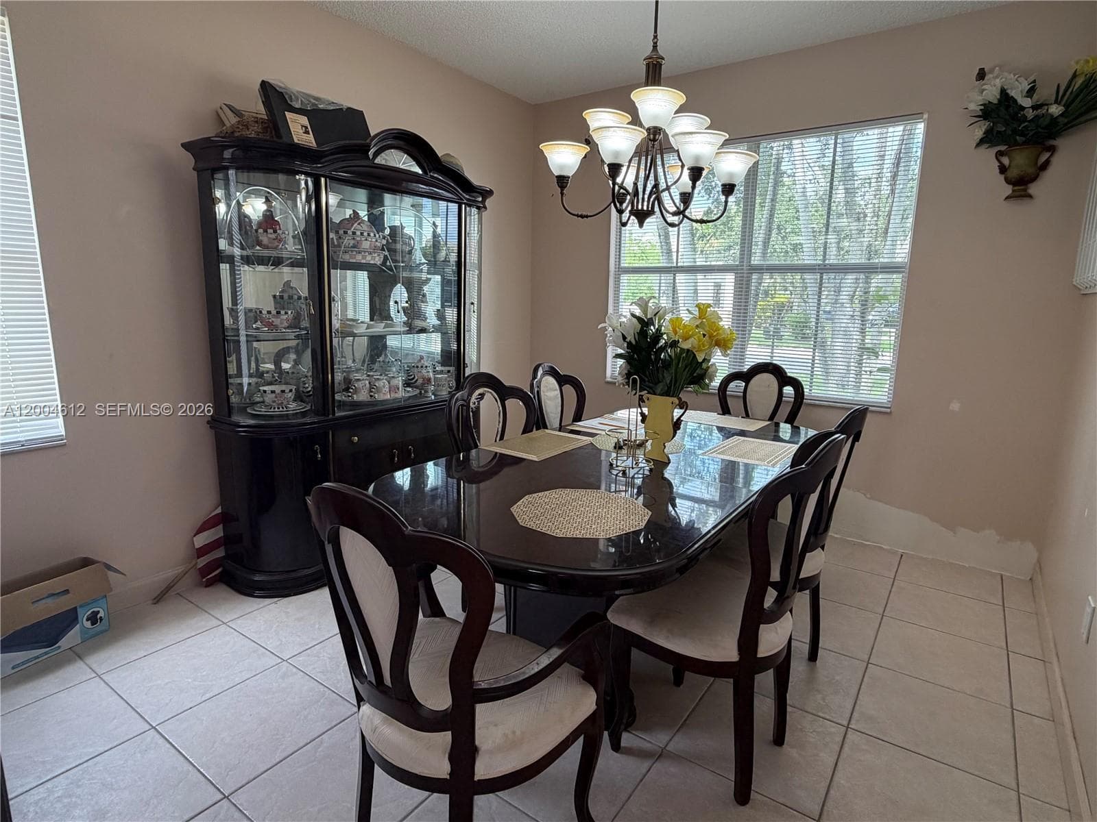 2329 NW 184th Ter, Pembroke Pines FL 33029 photo 2