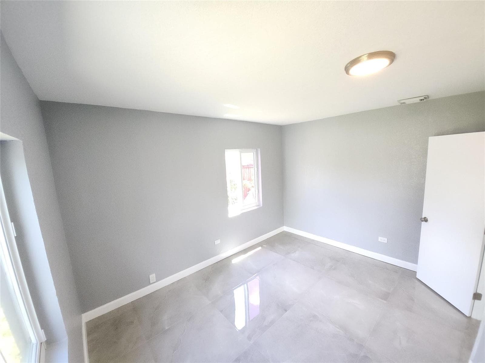 1766 NE 181st Street, North Miami Beach FL 33162 photo 5