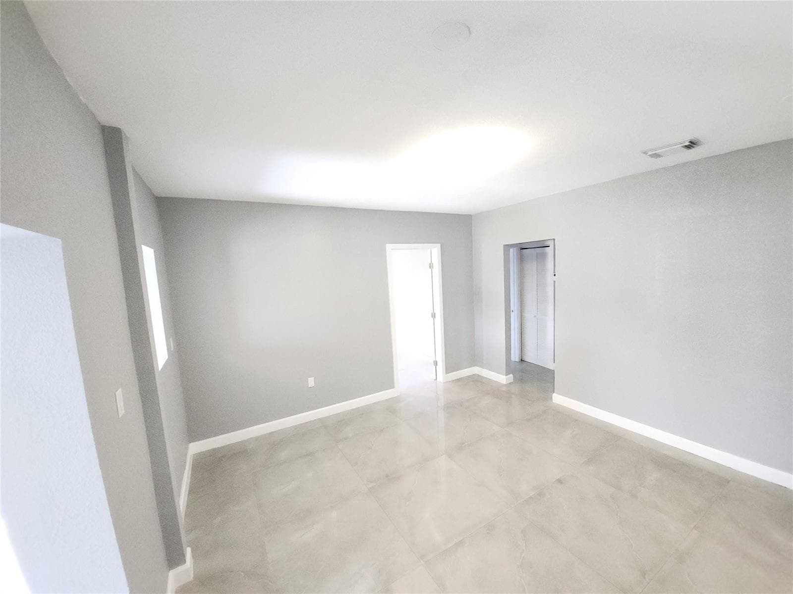 1766 NE 181st Street, North Miami Beach FL 33162 photo 4