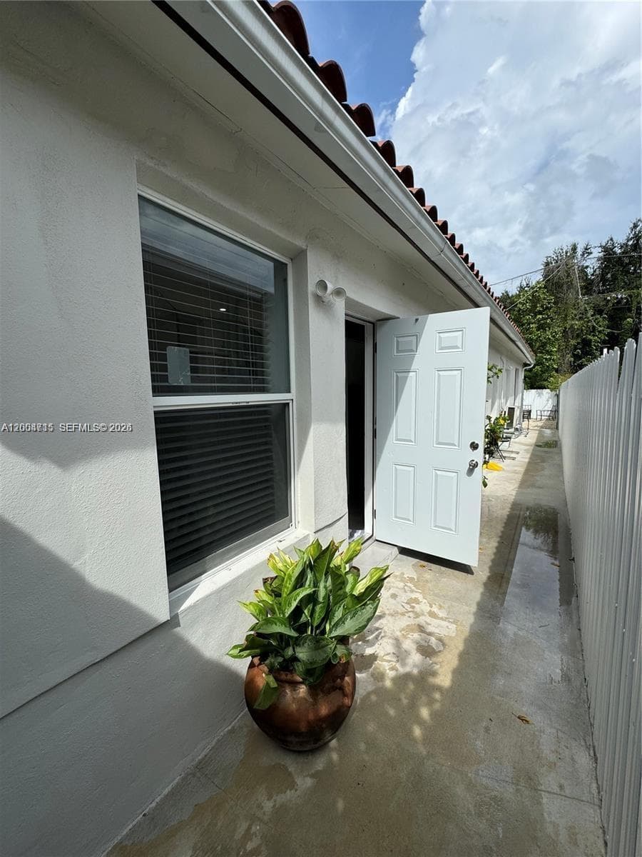 6335 N Miami Ave # 3, Miami, FL 33150