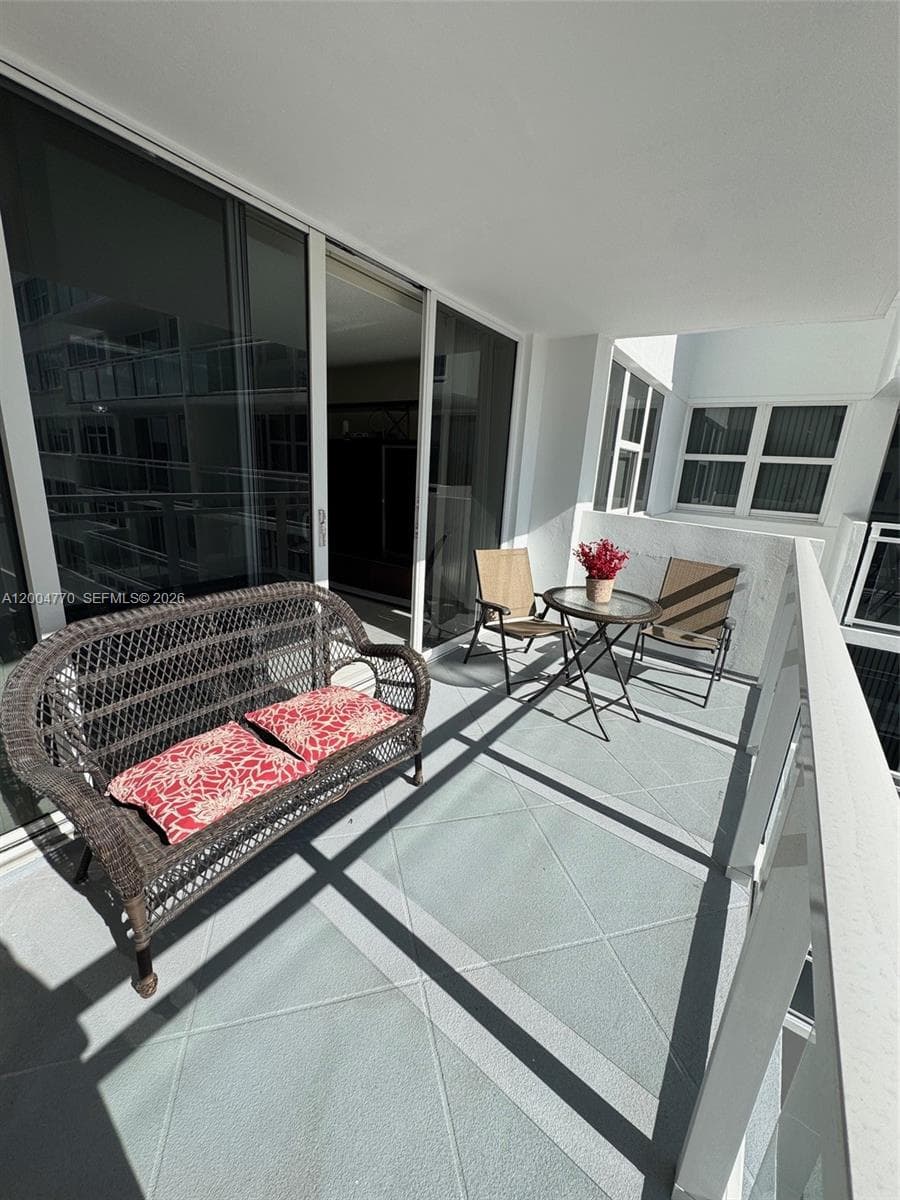 2030 S Ocean Dr # 403, Hallandale Beach FL 33009 photo 2