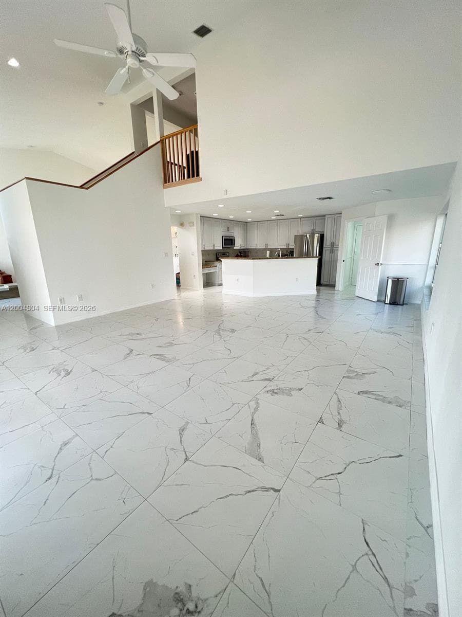 13840 NW 20th St, Pembroke Pines FL 33028 photo 4