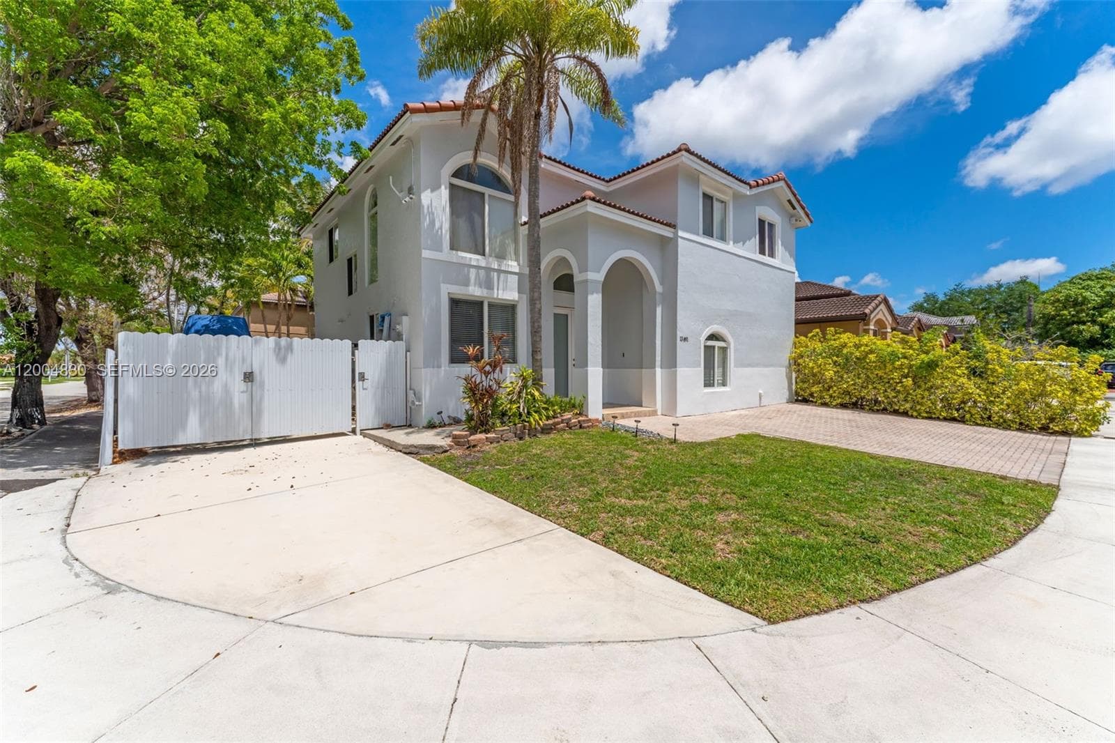 13891 SW 39th Ter, Miami FL 33175 photo 3