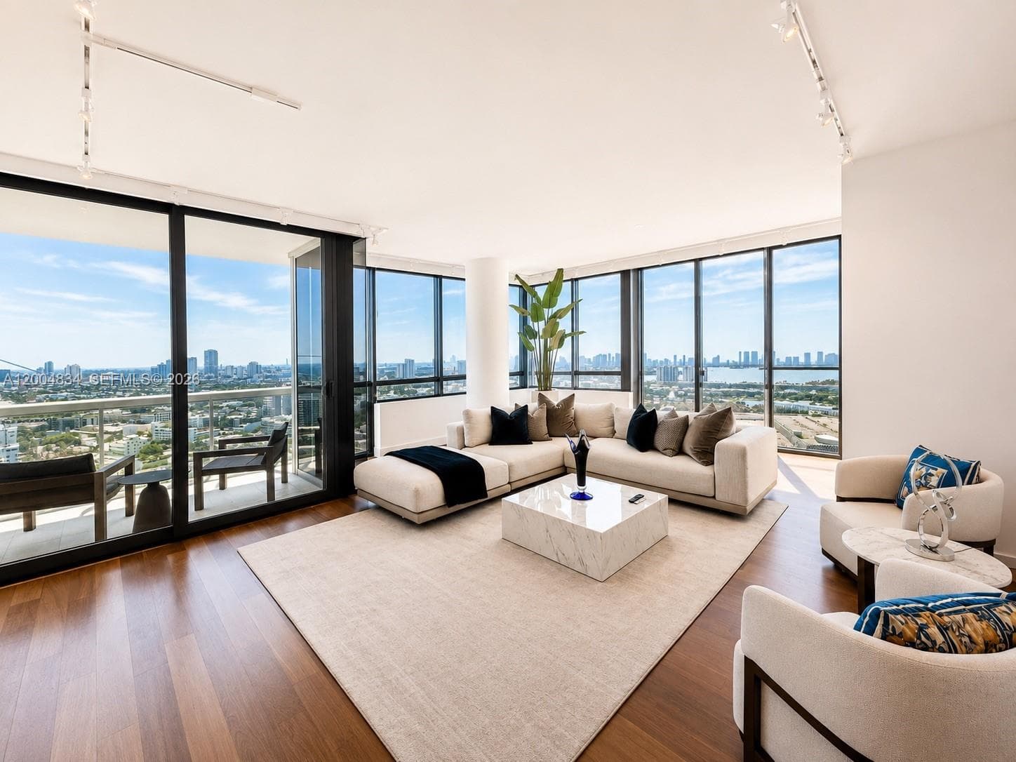 101 20th St # 3501, Miami Beach FL 33139 photo 2