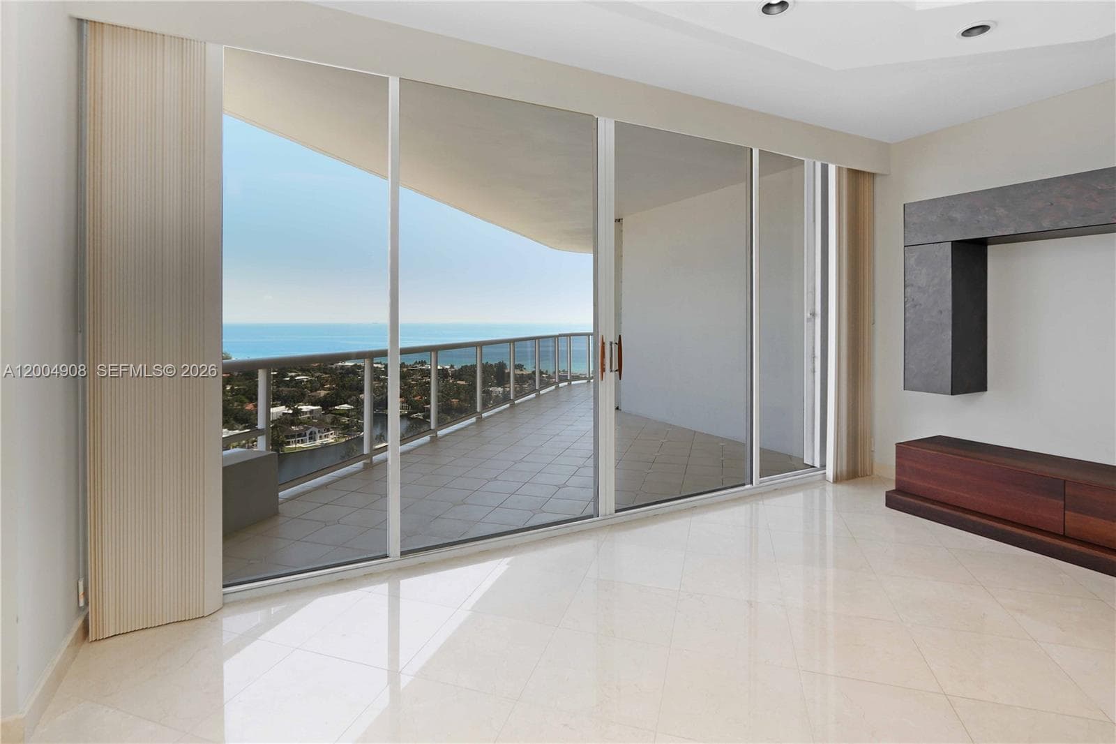 3802 NE 207th St # 2604, Aventura FL 33180 photo 3