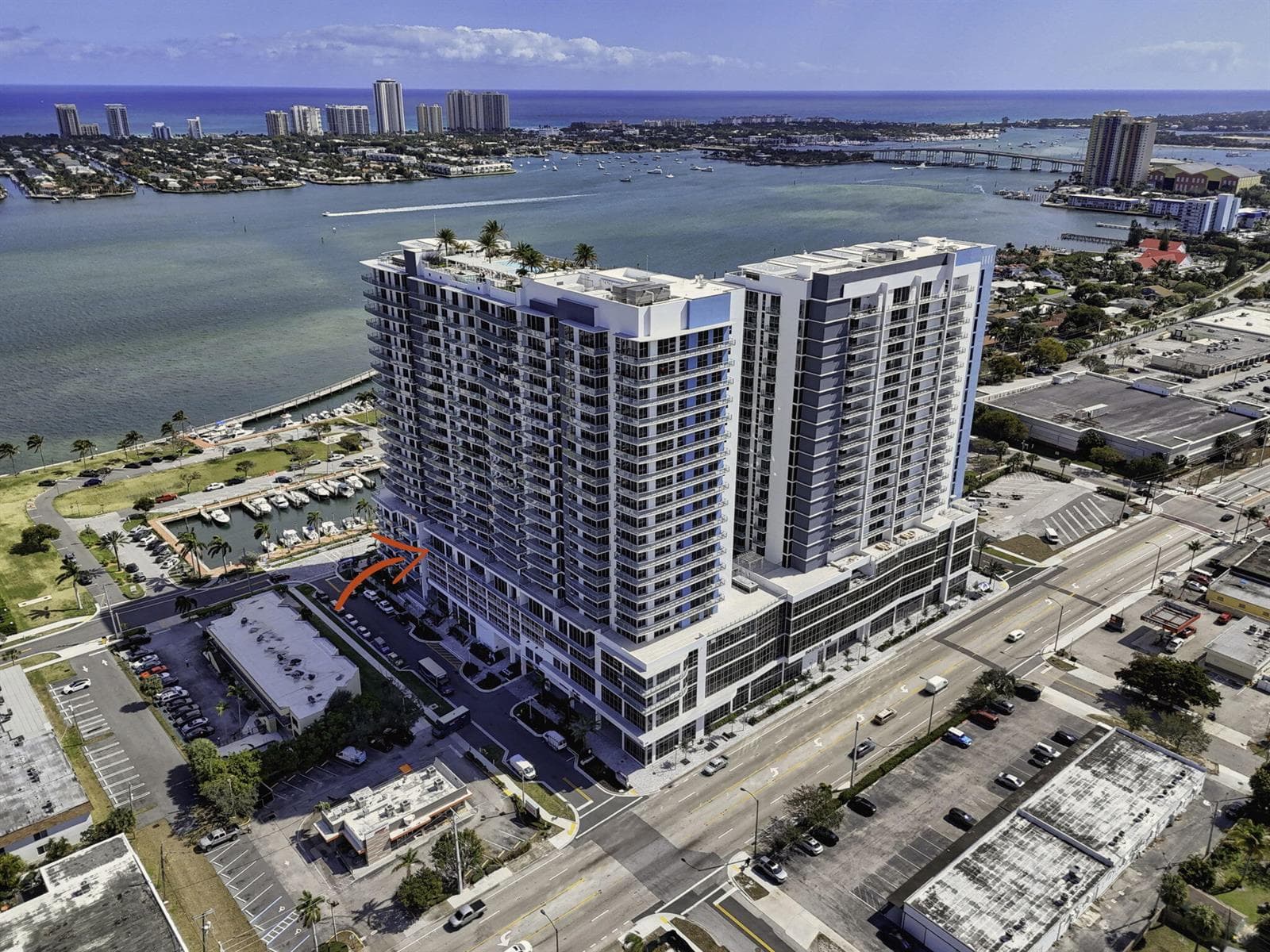 220 Lake Shore Drive # 605, Lake Park FL 33403 photo 4