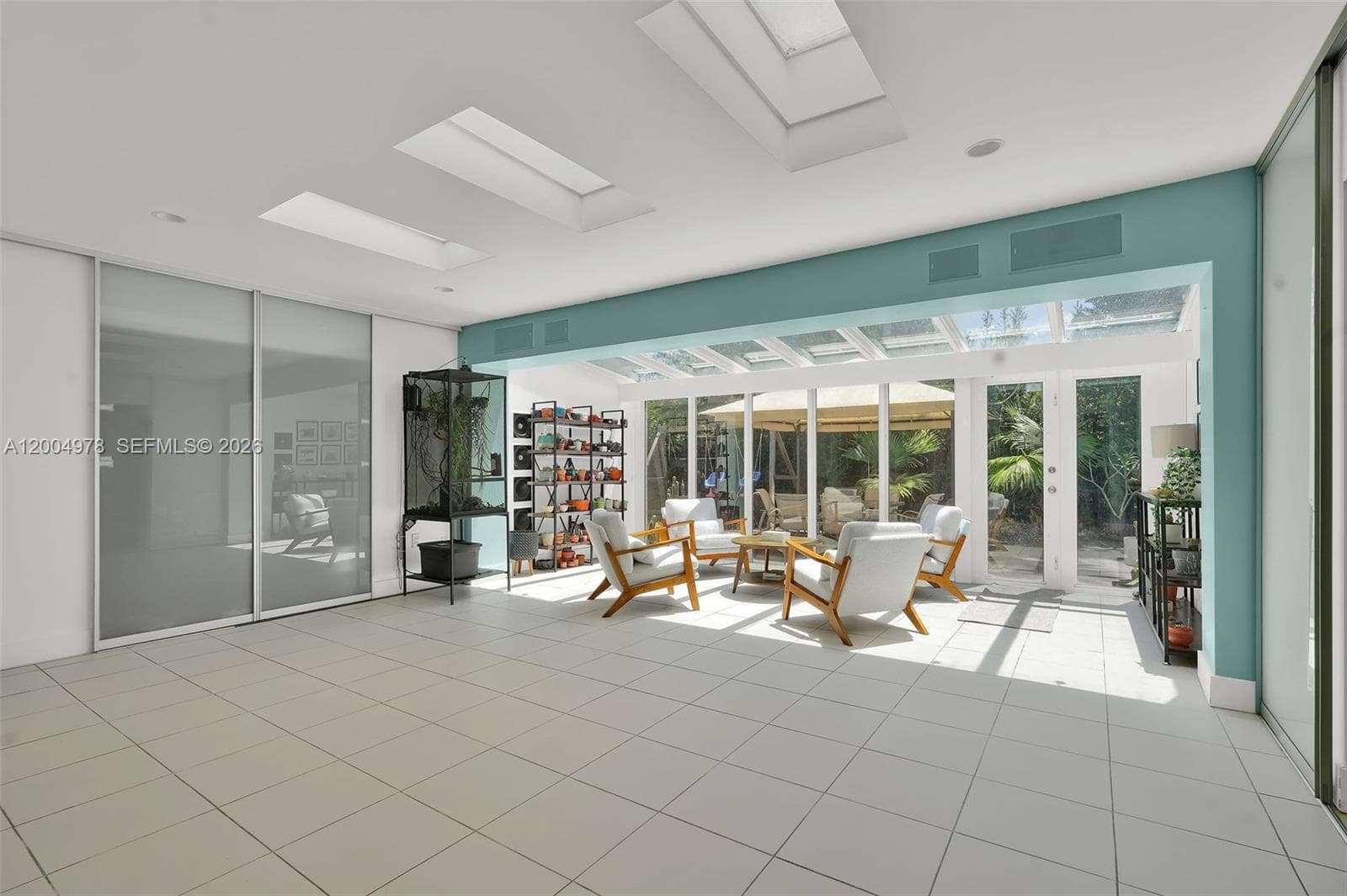 15540 SW 152nd Ter, Miami FL 33187 photo 3