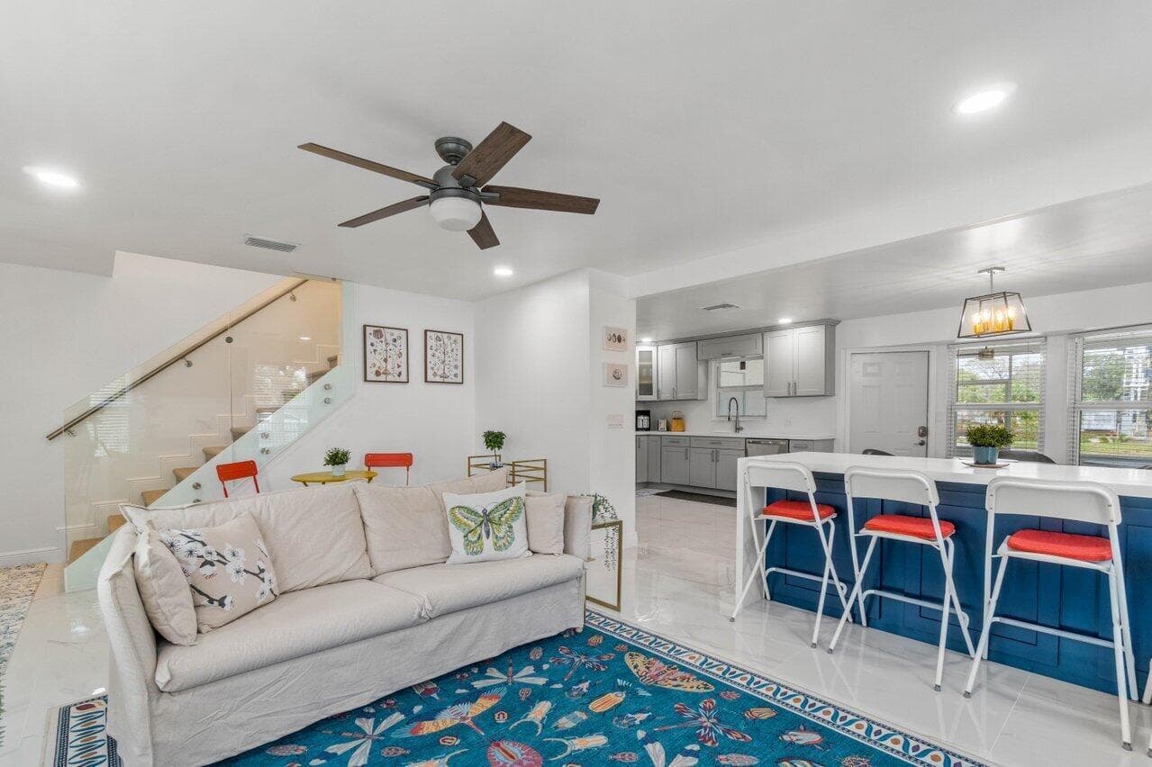 2233 Dock Street, West Palm Beach FL 33401 photo 5
