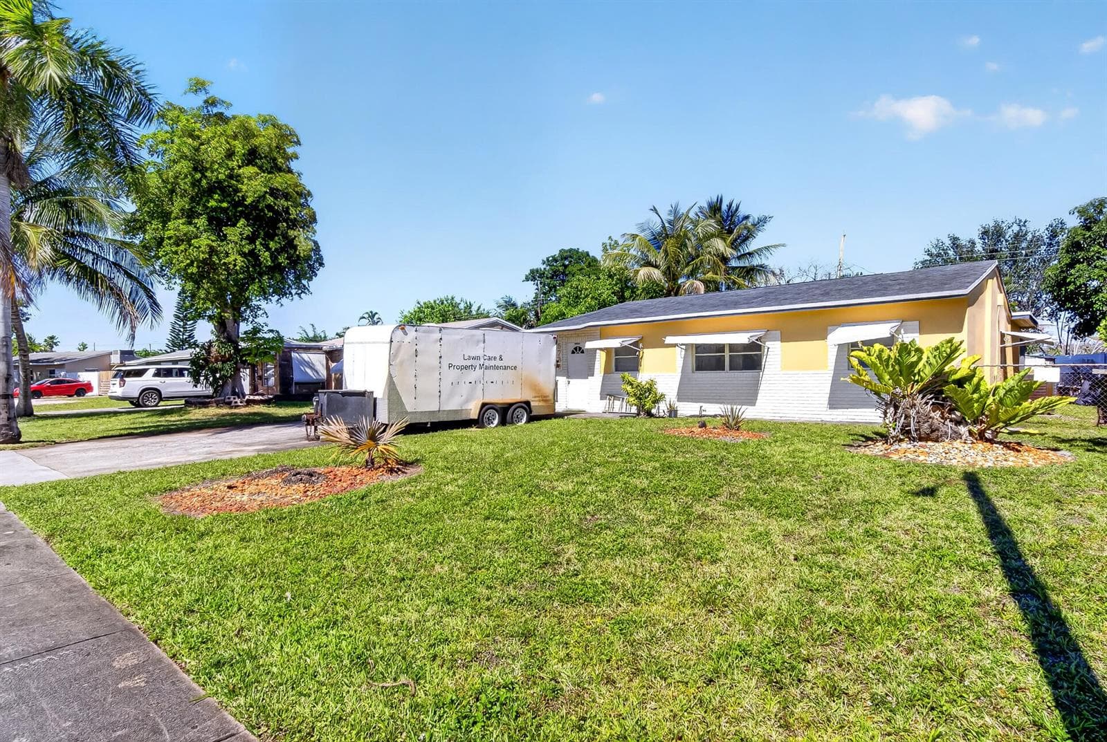 5730 NE 6th Terrace, Oakland Park FL 33334 photo 2