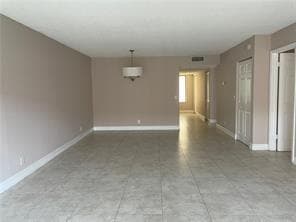 158 Lakeview Drive # 202, Weston FL 33326 photo 4