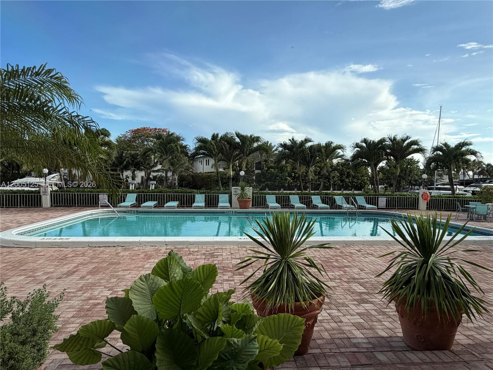 401 Golden Isles Dr # 716, Hallandale Beach FL 33009 photo 3
