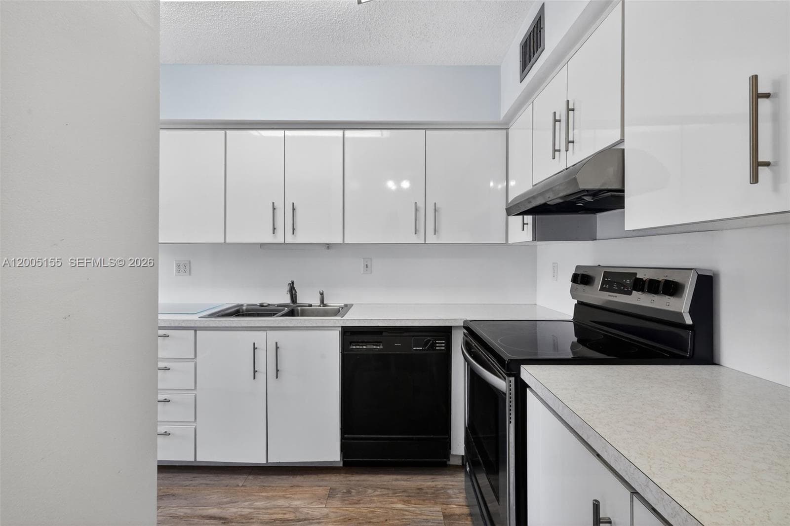 13950 Via Flora # D, Delray Beach FL 33484 photo 2