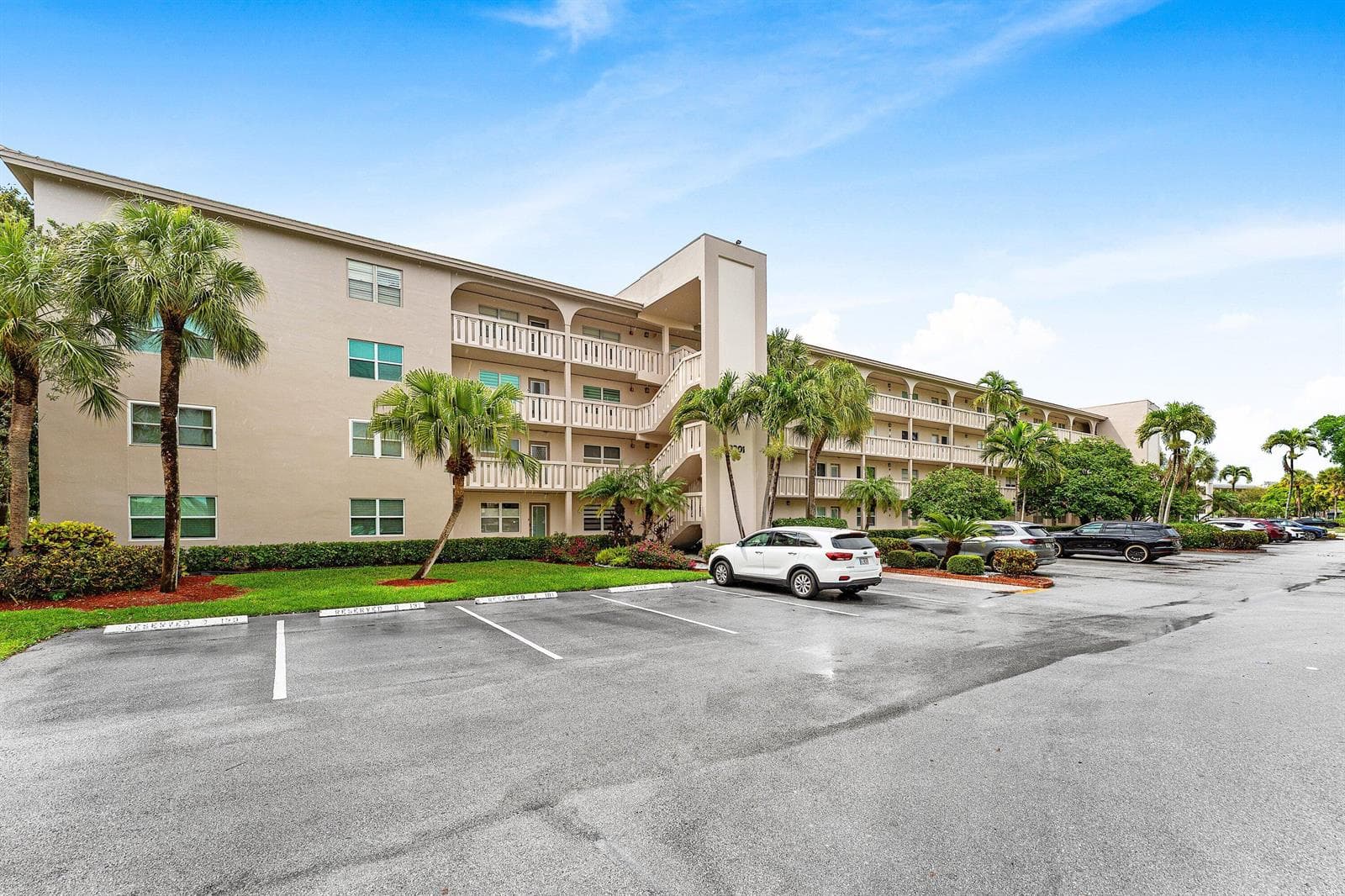 3301 Aruba Way # C1, Coconut Creek FL 33066 photo 2