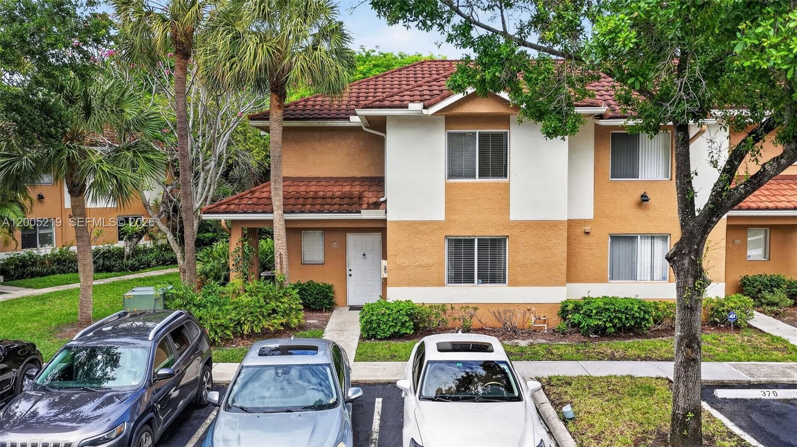 845 NW 91st Ter, Plantation FL 33324
