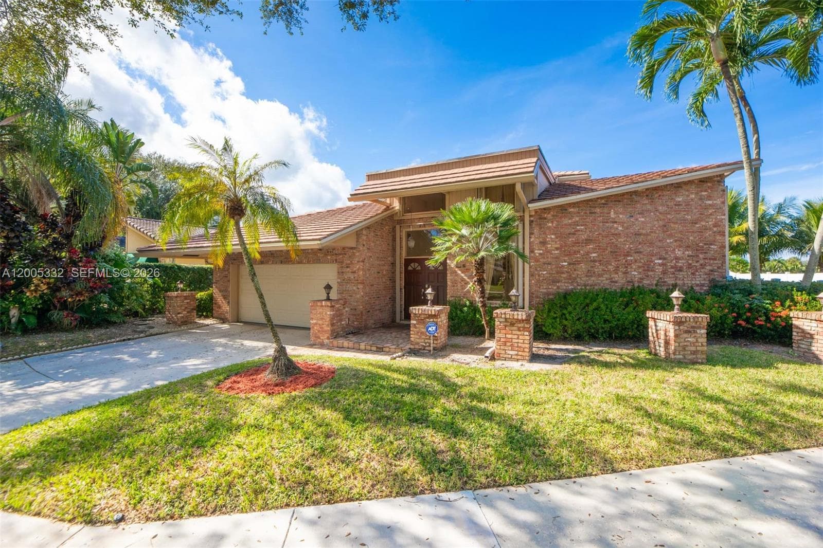 6481 Timber Ln, Boca Raton FL 33433 photo 2
