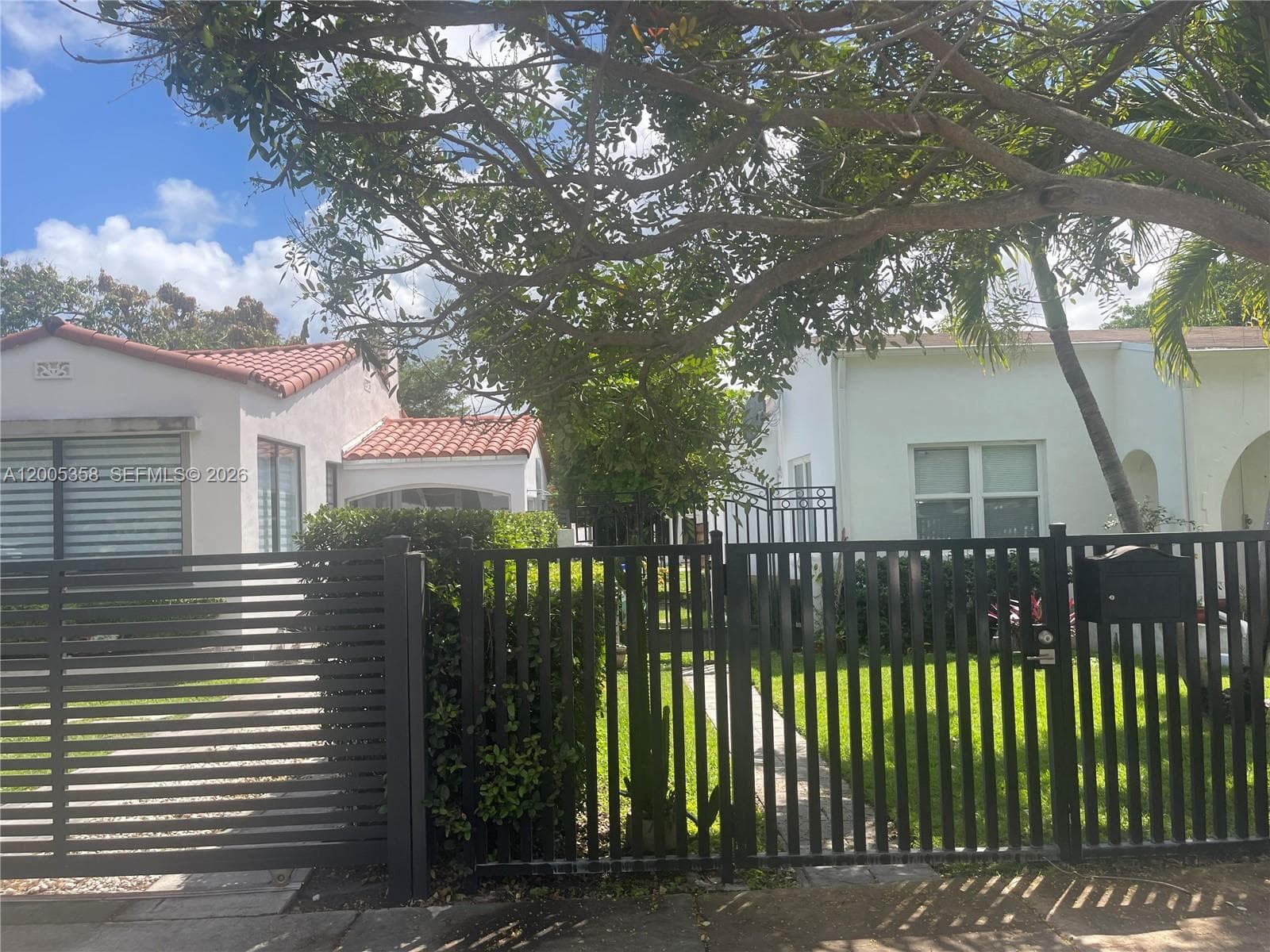 554 NE 74th St # 2, Miami FL 33138
