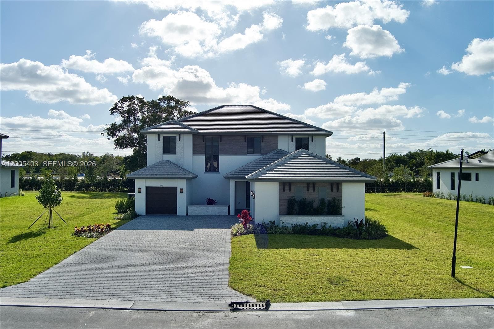 2391 SW 123rd Ter, Davie FL 33325